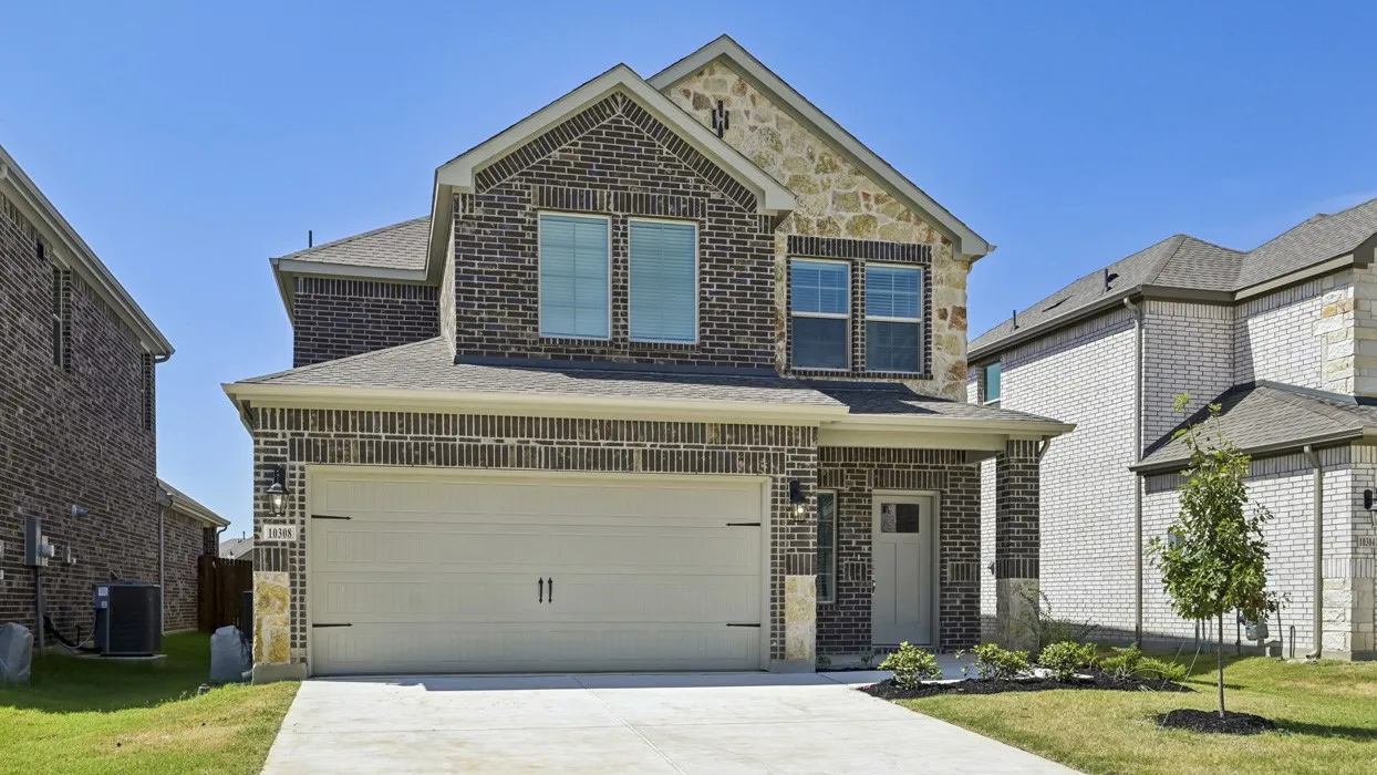 Single Family Residence For Sale in Denton County , 10308 Cabin Trail, Aubrey, Texas 76227, 4 Bedroom, 3 Bathroom, 2 Garage spaces, 2,133 Sqft, built in 2026, New Construction - Incomplete, mls#21172883, Real Estate Agent in Aubrey, Homes For Sale in Denton county, Homes For Sale in Aubrey, Realtor in Aubrey Texas, Real Estate Brokerage Independent Realty Texas, Luminita Cordes Realtor
