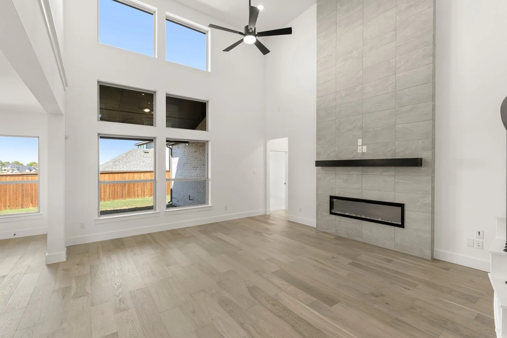 Single Family Residence For Sale in Collin County , 813 Golden Galaxy Way, Lucas, Texas 75098, 5 Bedroom, 4 Bathroom, 2 Garage spaces, 3,497 Sqft, built in 2026, New Construction - Complete, mls#21172900, Real Estate Agent in Lucas, Homes For Sale in Collin county, Homes For Sale in Lucas, Realtor in Lucas Texas, Real Estate Brokerage Independent Realty Texas, Luminita Cordes Realtor
