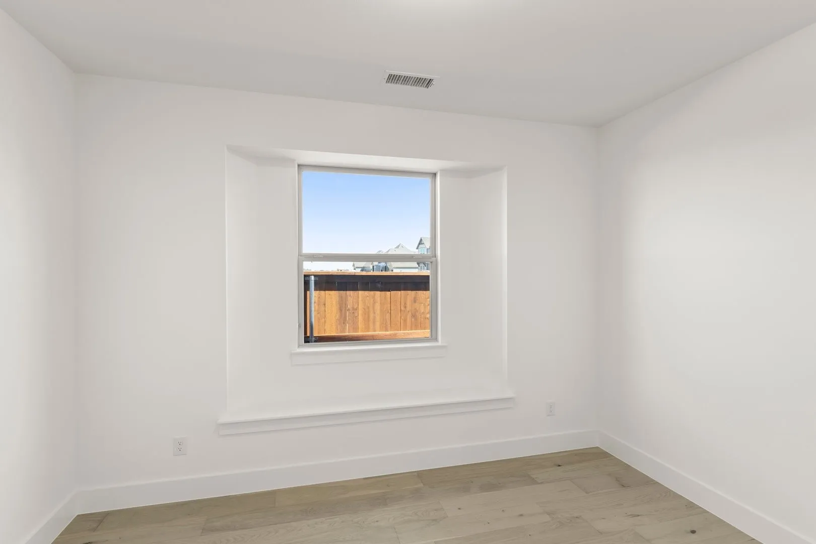 Single Family Residence For Sale in Collin County , 813 Golden Galaxy Way, Lucas, Texas 75098, 5 Bedroom, 4 Bathroom, 2 Garage spaces, 3,497 Sqft, built in 2026, New Construction - Complete, mls#21172900, Real Estate Agent in Lucas, Homes For Sale in Collin county, Homes For Sale in Lucas, Realtor in Lucas Texas, Real Estate Brokerage Independent Realty Texas, Luminita Cordes Realtor
