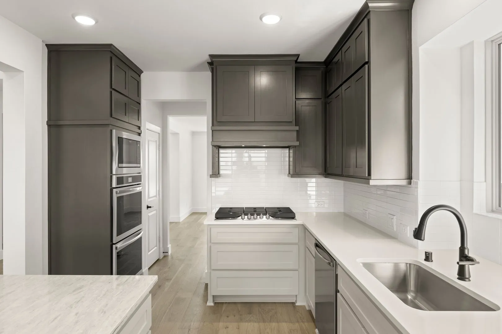 Single Family Residence For Sale in Collin County , 813 Golden Galaxy Way, Lucas, Texas 75098, 5 Bedroom, 4 Bathroom, 2 Garage spaces, 3,497 Sqft, built in 2026, New Construction - Complete, mls#21172900, Real Estate Agent in Lucas, Homes For Sale in Collin county, Homes For Sale in Lucas, Realtor in Lucas Texas, Real Estate Brokerage Independent Realty Texas, Luminita Cordes Realtor