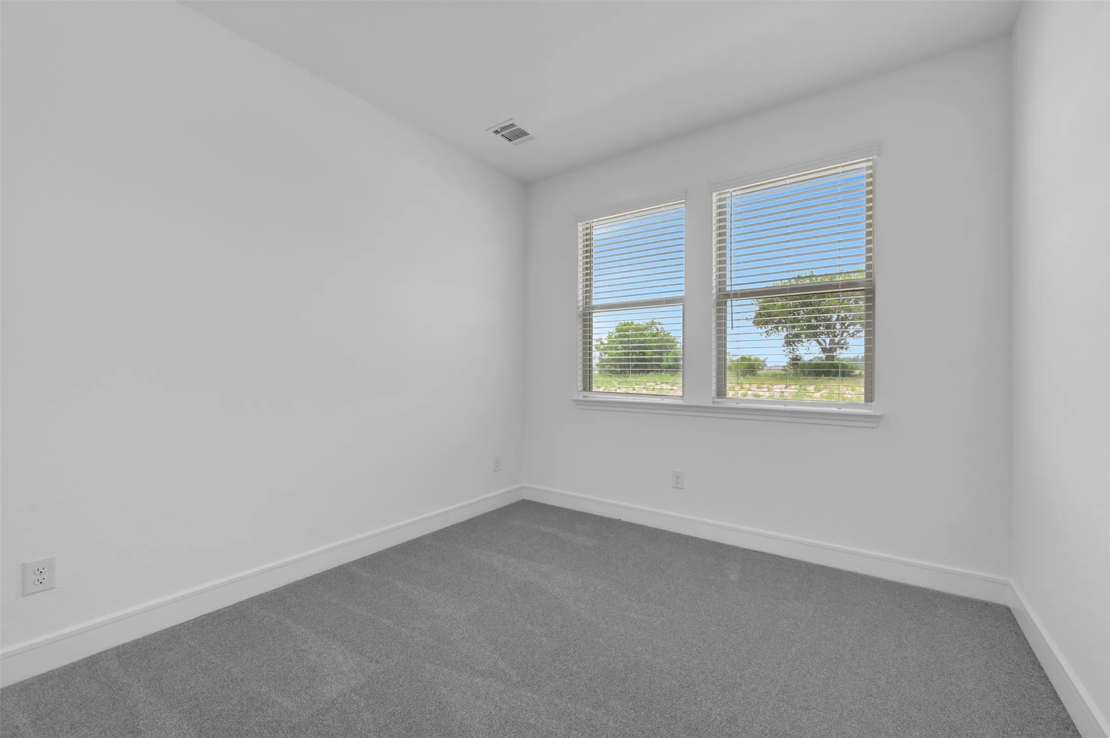 Single Family Residence For Sale in Denton County , 1023 Candlewyck Drive, Justin, Texas 76247, 4 Bedroom, 3 Bathroom, 2 Garage spaces, 2,168 Sqft, built in 2026, New Construction - Complete, mls#21172910, Real Estate Agent in Justin, Homes For Sale in Denton county, Homes For Sale in Justin, Realtor in Justin Texas, Real Estate Brokerage Independent Realty Texas, Luminita Cordes Realtor