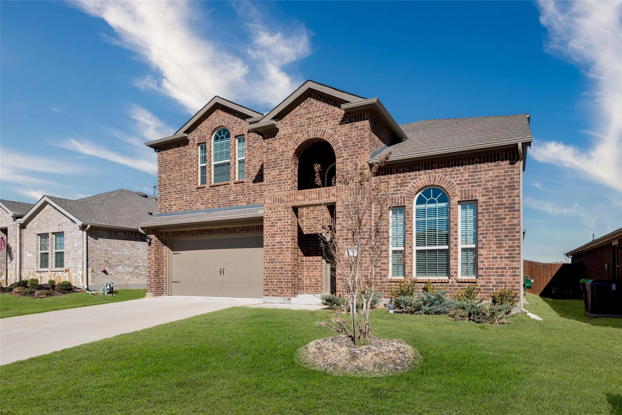 Single Family Residence For Sale in Collin County , 4009 Savoy Way, Mc Kinney, Texas 75071, 4 Bedroom, 3 Bathroom, 2 Garage spaces, 2,705 Sqft, built in 2023, Preowned, mls#21172322, Real Estate Agent in Mc Kinney, Homes For Sale in Collin county, Homes For Sale in Mc Kinney, Realtor in Mc Kinney Texas, Real Estate Brokerage Independent Realty Texas, Luminita Cordes Realtor
