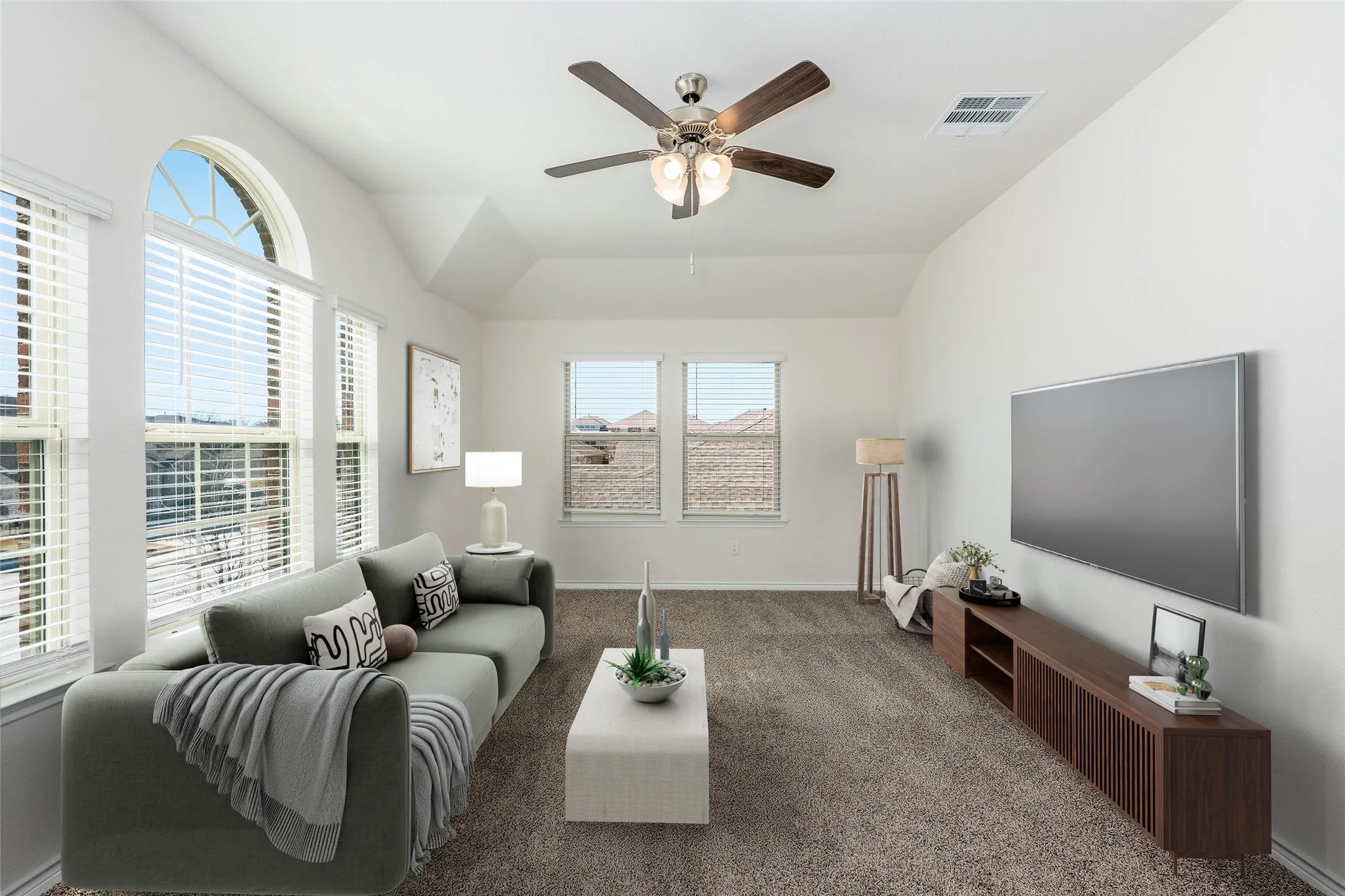 Single Family Residence For Sale in Collin County , 4009 Savoy Way, Mc Kinney, Texas 75071, 4 Bedroom, 3 Bathroom, 2 Garage spaces, 2,705 Sqft, built in 2023, Preowned, mls#21172322, Real Estate Agent in Mc Kinney, Homes For Sale in Collin county, Homes For Sale in Mc Kinney, Realtor in Mc Kinney Texas, Real Estate Brokerage Independent Realty Texas, Luminita Cordes Realtor
