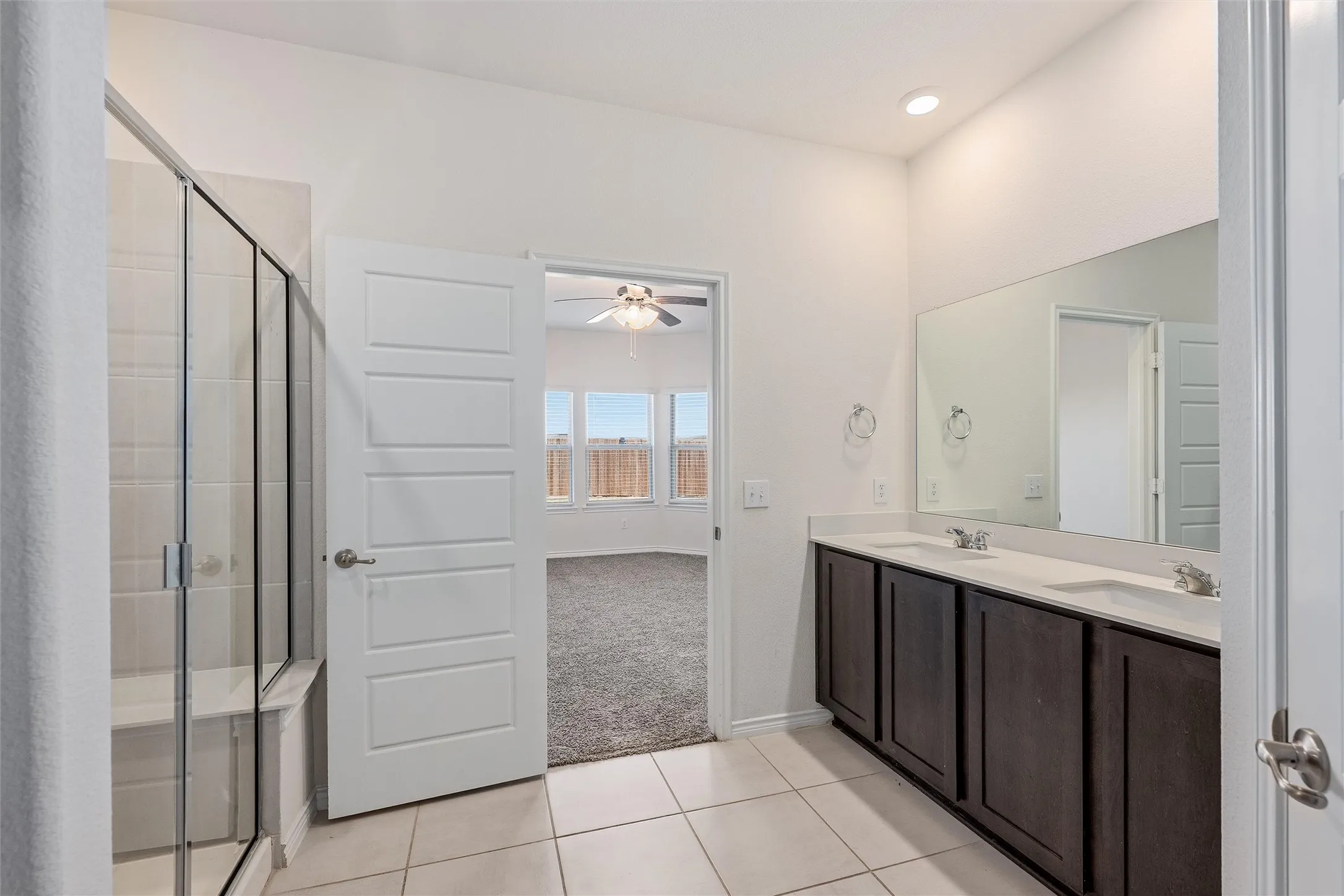 Single Family Residence For Sale in Collin County , 4009 Savoy Way, Mc Kinney, Texas 75071, 4 Bedroom, 3 Bathroom, 2 Garage spaces, 2,705 Sqft, built in 2023, Preowned, mls#21172322, Real Estate Agent in Mc Kinney, Homes For Sale in Collin county, Homes For Sale in Mc Kinney, Realtor in Mc Kinney Texas, Real Estate Brokerage Independent Realty Texas, Luminita Cordes Realtor