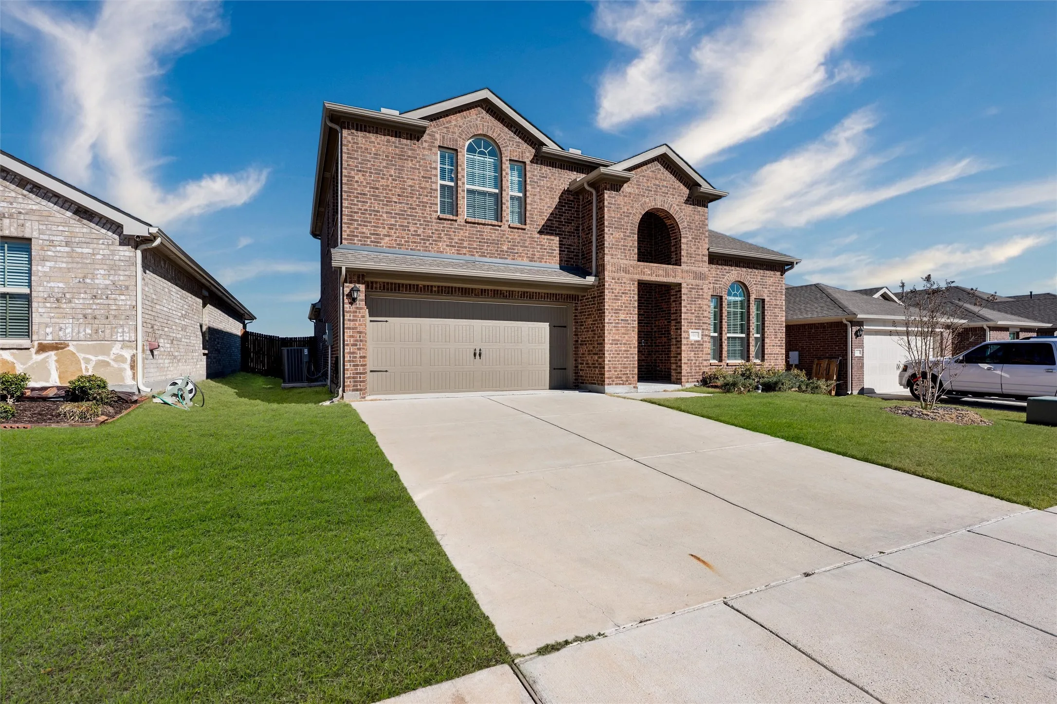 Single Family Residence For Sale in Collin County , 4009 Savoy Way, Mc Kinney, Texas 75071, 4 Bedroom, 3 Bathroom, 2 Garage spaces, 2,705 Sqft, built in 2023, Preowned, mls#21172322, Real Estate Agent in Mc Kinney, Homes For Sale in Collin county, Homes For Sale in Mc Kinney, Realtor in Mc Kinney Texas, Real Estate Brokerage Independent Realty Texas, Luminita Cordes Realtor