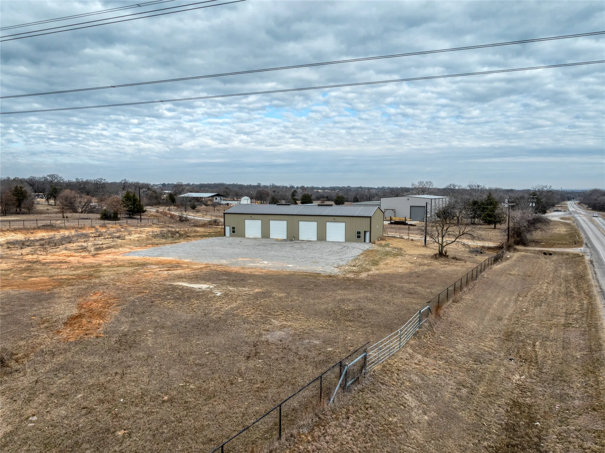 Industrial For Rent in Wise County , 9614 S FM 51, Boyd, Texas 76023, 0, 0, Garage spaces, 4,000 Sqft, built in 2024, Preowned, mls#21166669, Real Estate Agent in Boyd, Homes For Rent in Wise county, Homes For Rent in Boyd, Realtor in Boyd Texas, Real Estate Brokerage Independent Realty Texas, Luminita Cordes Realtor