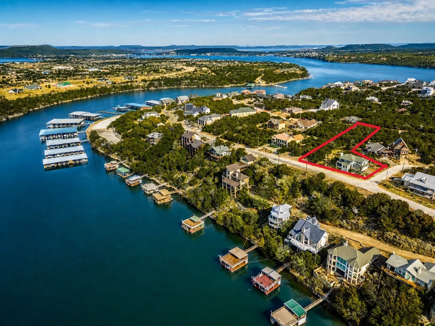 Single Family Residence For Sale in Palo Pinto County , 150 Bel Air Loop, Graford, Texas 76449, 3 Bedroom, 3 Bathroom, 2 Garage spaces, 2,315 Sqft, built in 1997, Preowned, mls#21172758, Real Estate Agent in Graford, Homes For Sale in Palo Pinto county, Homes For Sale in Graford, Realtor in Graford Texas, Real Estate Brokerage Independent Realty Texas, Luminita Cordes Realtor