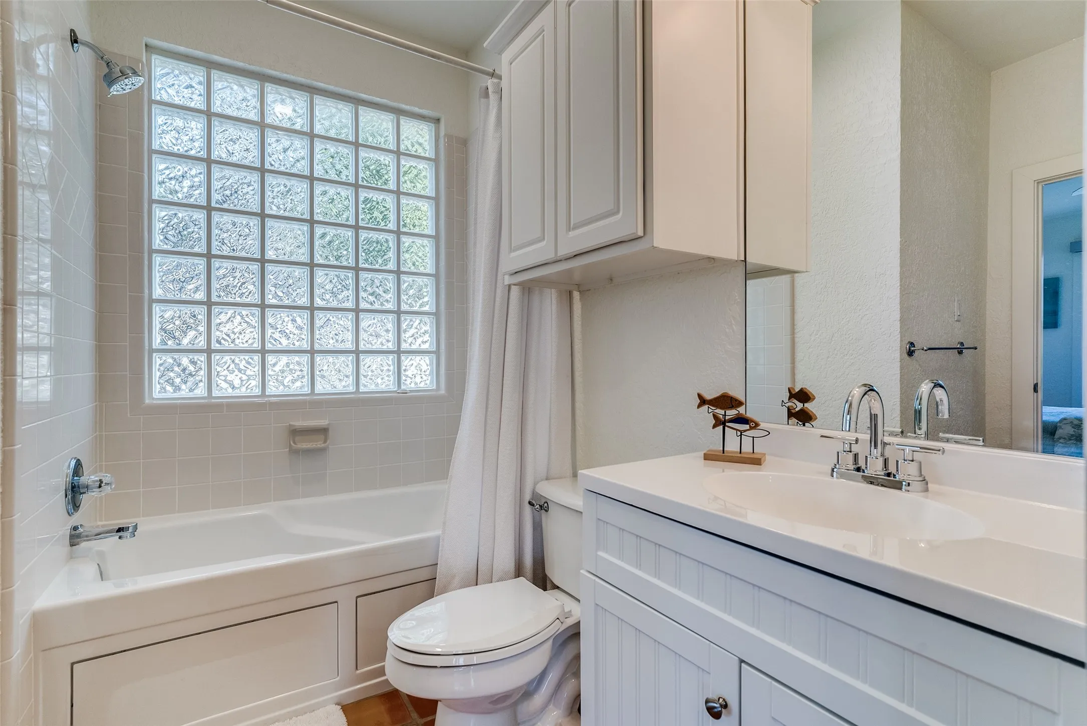 1st floor full bathroom