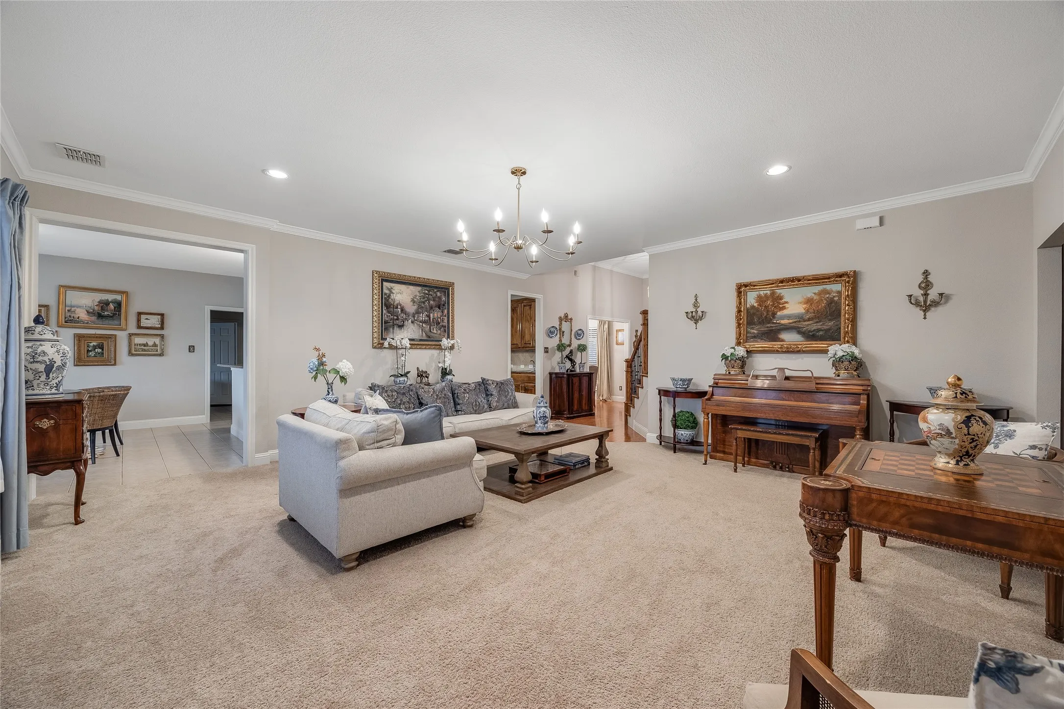 Single Family Residence For Sale in Tarrant County , 13264 Blue Jean Drive, Fort Worth, Texas 76052, 5 Bedrooms, 4 Bathrooms, 3 Garage spaces, 3,357 Sqft, built in 2006, Price $574,000, mls#21172917, Real Estate Agent in Fort Worth, Homes For Sale in Tarrant county, Homes For Sale in Fort Worth, Realtor in Fort Worth Texas, Real Estate Brokerage Independent Realty Texas, Luminita Cordes Realtor