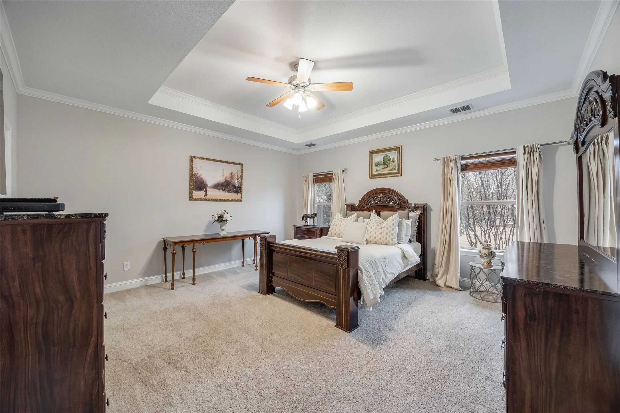 Single Family Residence For Sale in Tarrant County , 13264 Blue Jean Drive, Fort Worth, Texas 76052, 5 Bedrooms, 4 Bathrooms, 3 Garage spaces, 3,357 Sqft, built in 2006, Price $574,000, mls#21172917, Real Estate Agent in Fort Worth, Homes For Sale in Tarrant county, Homes For Sale in Fort Worth, Realtor in Fort Worth Texas, Real Estate Brokerage Independent Realty Texas, Luminita Cordes Realtor