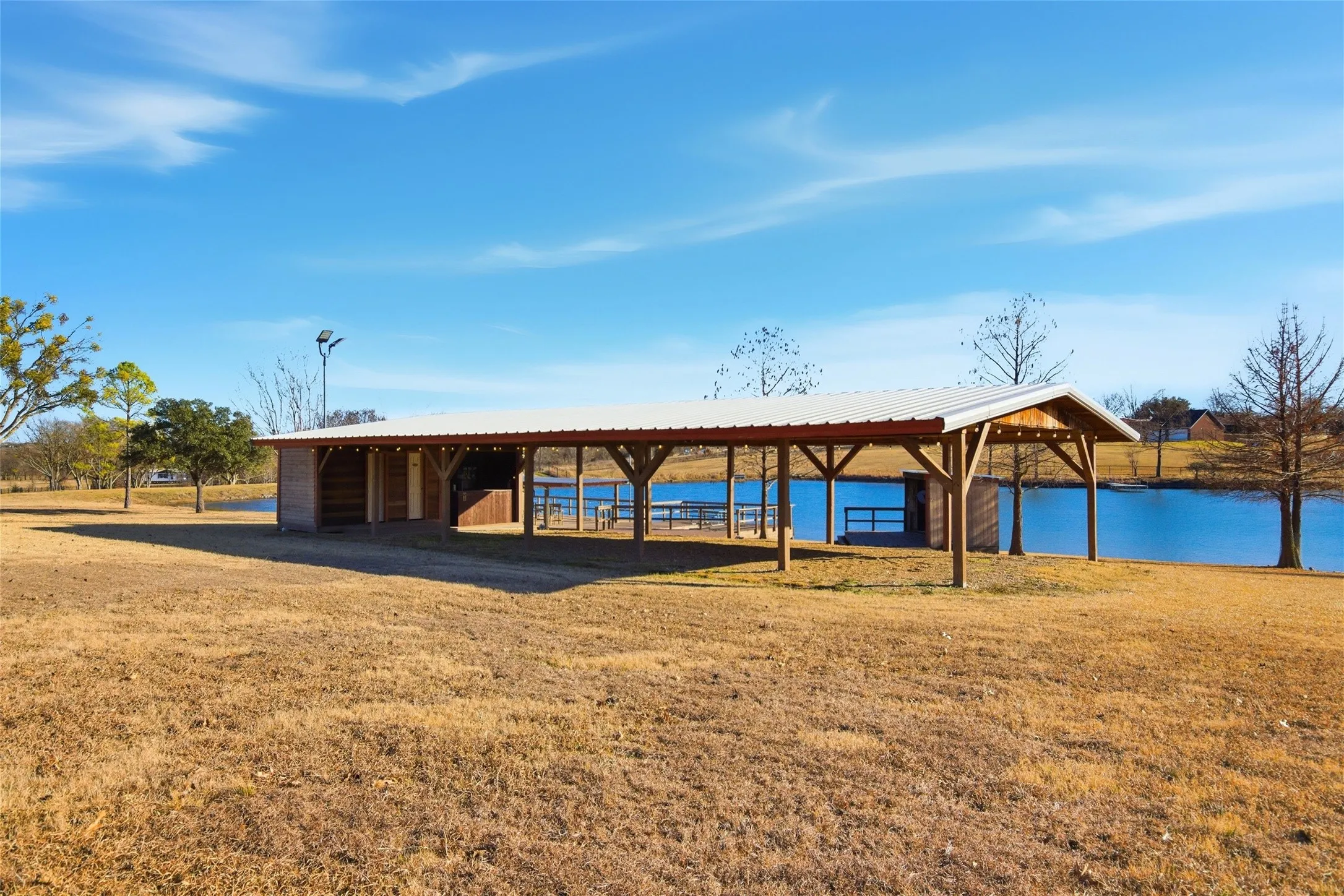 Business For Sale in Kaufman County , 13914 Overlook, Forney, Texas 75126, 0, 0, Garage spaces, 3,377 Sqft, built in 1994, Preowned, mls#21173096, Real Estate Agent in Forney, Homes For Sale in Kaufman county, Homes For Sale in Forney, Realtor in Forney Texas, Real Estate Brokerage Independent Realty Texas, Luminita Cordes Realtor