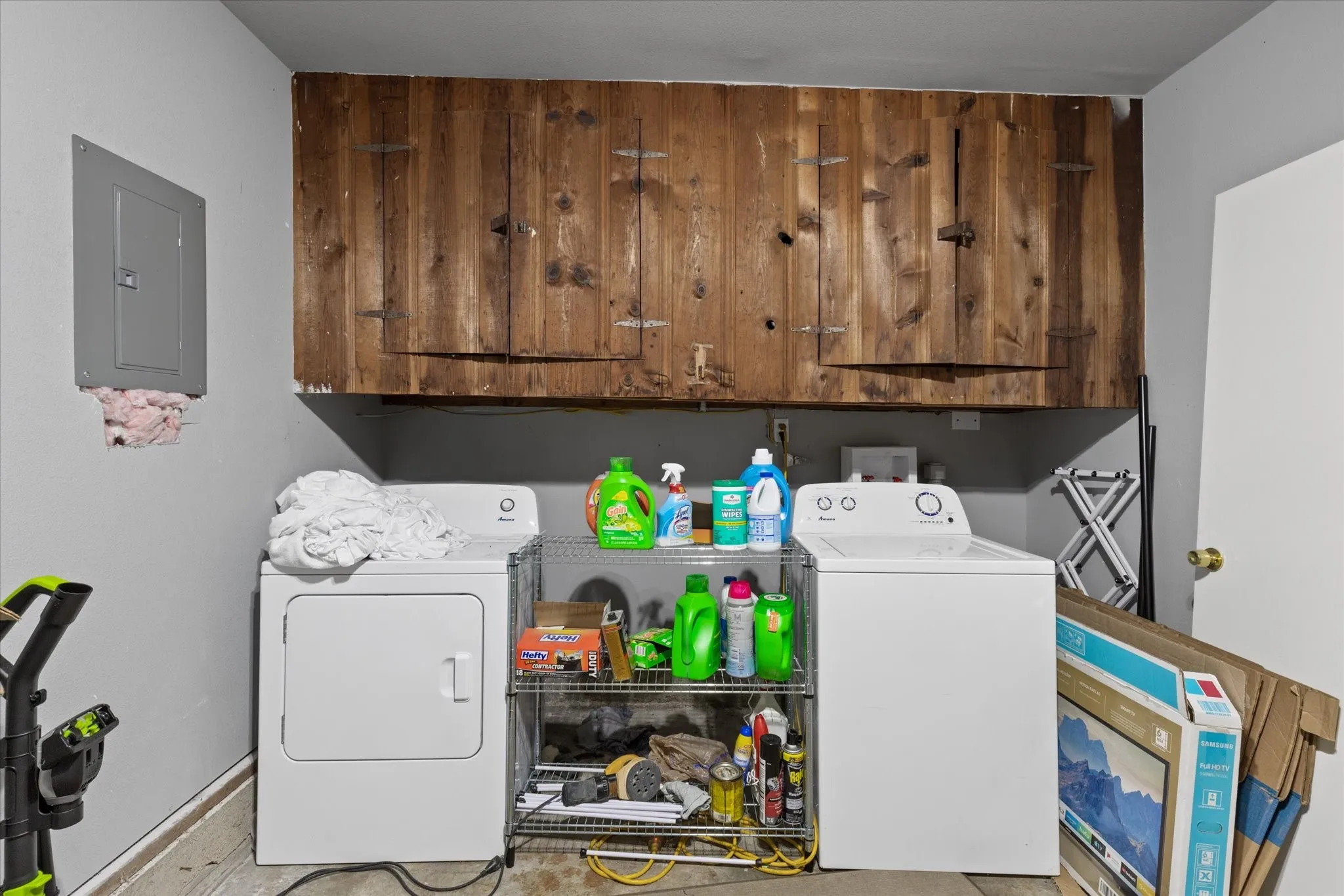 Single Family Residence For Rent in Tarrant County , 4228 Winfield Avenue, Fort Worth, Texas 76109, 4 Bedroom, 2 Bathroom, 1 Garage spaces, 1,486 Sqft, built in 1950, Preowned, mls#21172321, Real Estate Agent in Fort Worth, Homes For Rent in Tarrant county, Homes For Rent in Fort Worth, Realtor in Fort Worth Texas, Real Estate Brokerage Independent Realty Texas, Luminita Cordes Realtor
