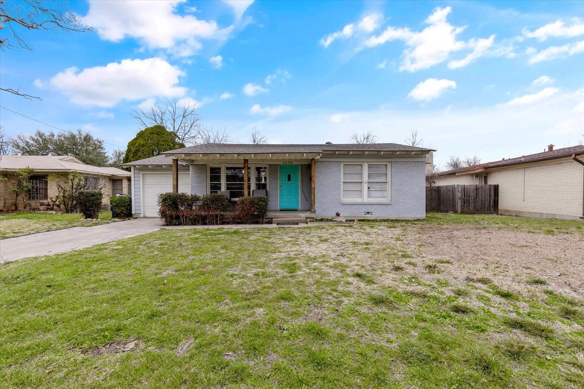 Single Family Residence For Rent in Tarrant County , 4228 Winfield Avenue, Fort Worth, Texas 76109, 4 Bedroom, 2 Bathroom, 1 Garage spaces, 1,486 Sqft, built in 1950, Preowned, mls#21172321, Real Estate Agent in Fort Worth, Homes For Rent in Tarrant county, Homes For Rent in Fort Worth, Realtor in Fort Worth Texas, Real Estate Brokerage Independent Realty Texas, Luminita Cordes Realtor