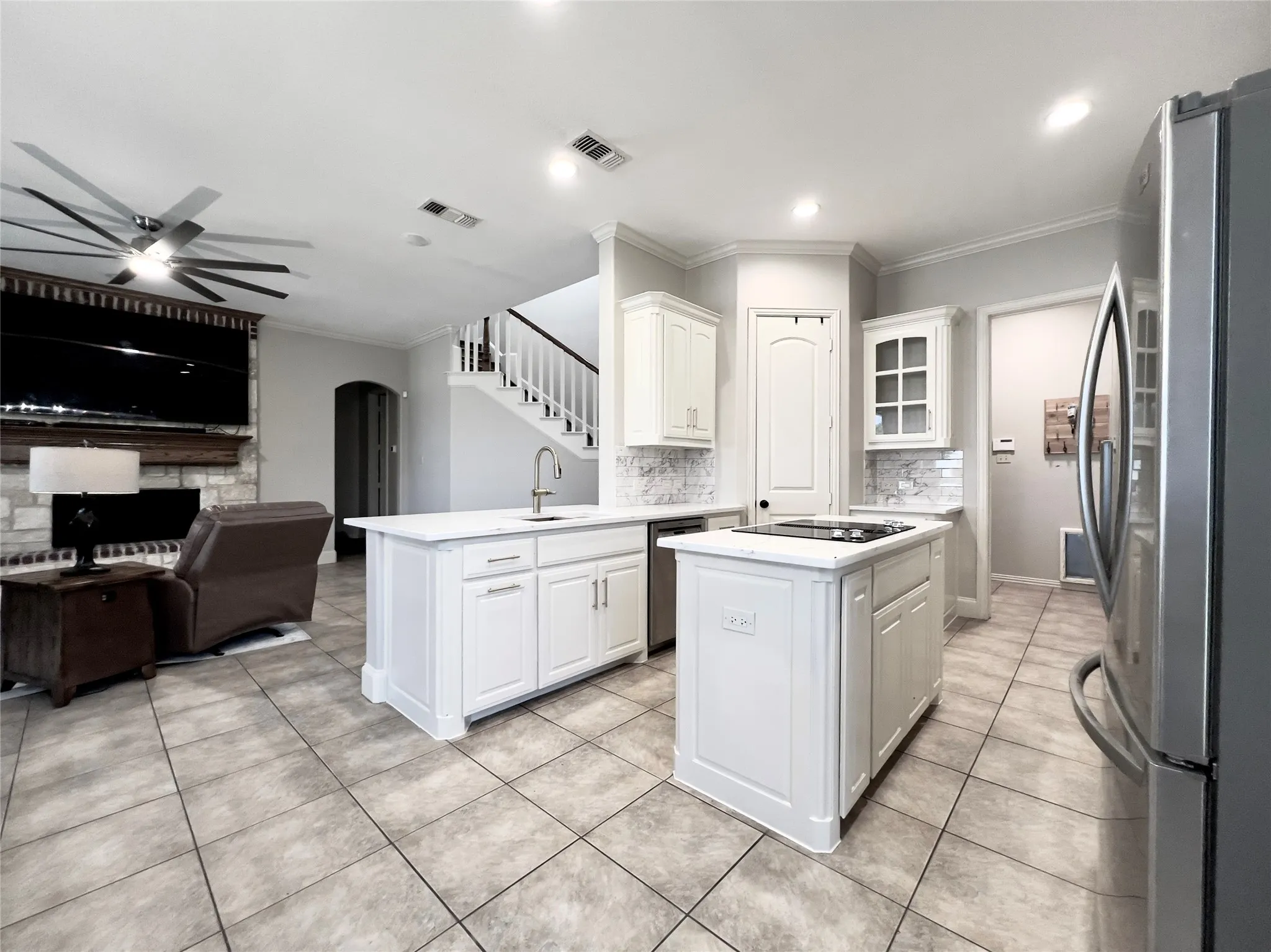 Single Family Residence For Sale in Collin County , 1225 Chandler Circle, Prosper, Texas 75078, 4 Bedroom, 3 Bathroom, 4 Garage spaces, 3,091 Sqft, built in 2005, Preowned, mls#21172128, Real Estate Agent in Prosper, Homes For Sale in Collin county, Homes For Sale in Prosper, Realtor in Prosper Texas, Real Estate Brokerage Independent Realty Texas, Luminita Cordes Realtor