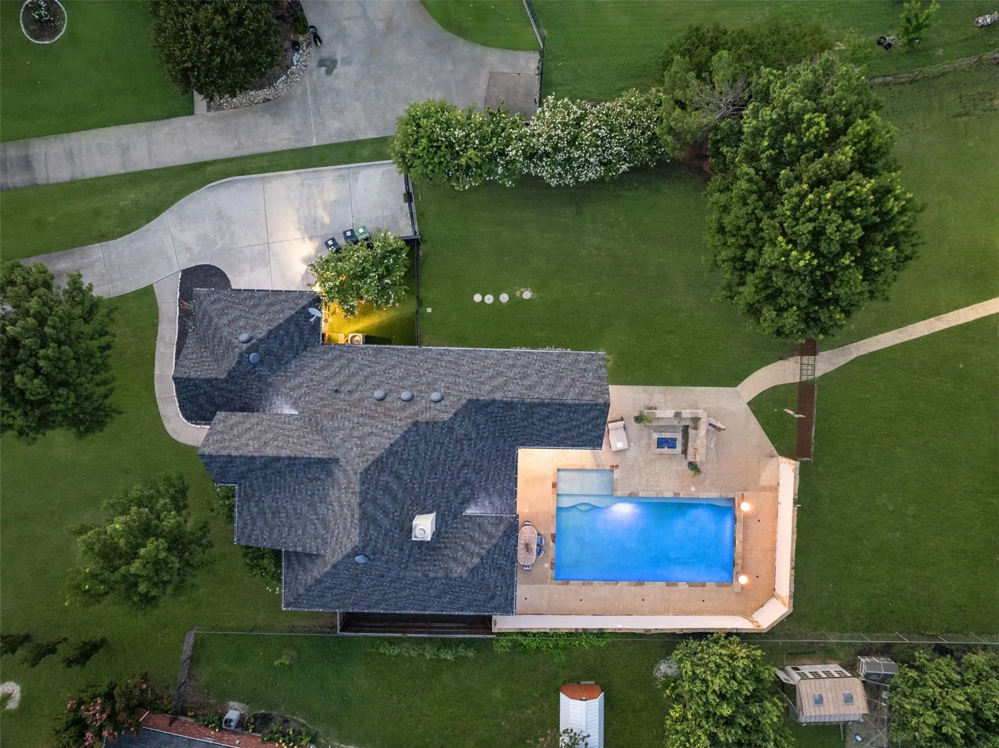 Single Family Residence For Sale in Collin County , 1225 Chandler Circle, Prosper, Texas 75078, 4 Bedroom, 3 Bathroom, 4 Garage spaces, 3,091 Sqft, built in 2005, Preowned, mls#21172128, Real Estate Agent in Prosper, Homes For Sale in Collin county, Homes For Sale in Prosper, Realtor in Prosper Texas, Real Estate Brokerage Independent Realty Texas, Luminita Cordes Realtor