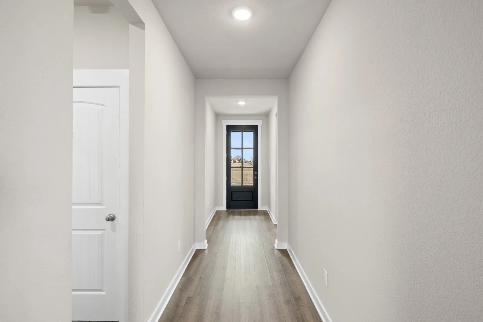 6928 Deadwood- Entry-1