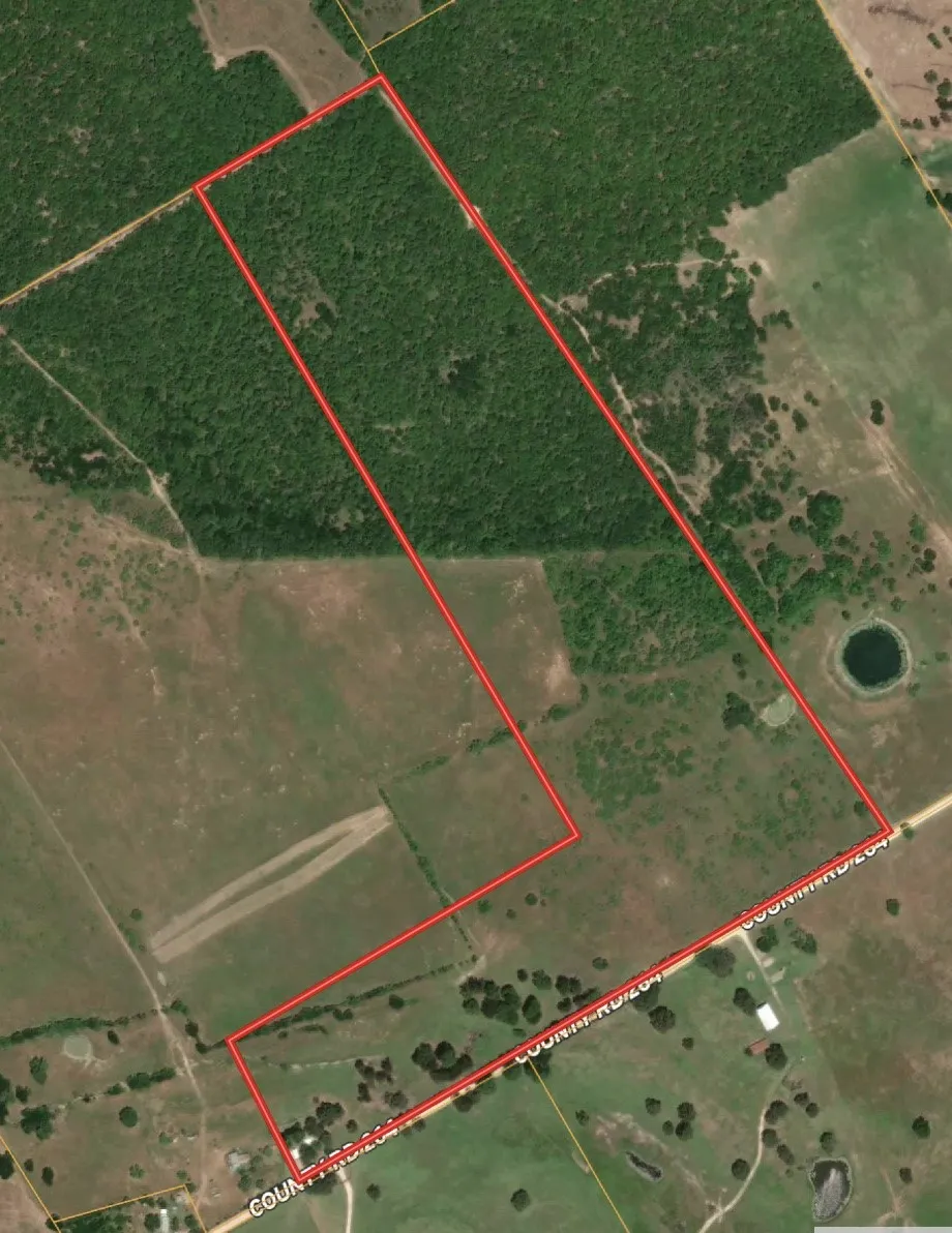 Mobile Home For Sale in Erath County , 6164 County Road 264, Dublin, Texas 76446, 3 Bedroom, 2 Bathroom, Garage spaces, 1,872 Sqft, built in 1975, mls#21173291, Real Estate Agent in Dublin, Homes For Sale in Erath county, Homes For Sale in Dublin, Realtor in Dublin Texas, Real Estate Brokerage Independent Realty Texas, Luminita Cordes Realtor