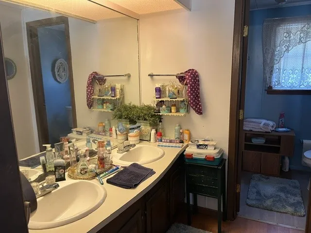 Mobile Home For Sale in Erath County , 6164 County Road 264, Dublin, Texas 76446, 3 Bedroom, 2 Bathroom, Garage spaces, 1,872 Sqft, built in 1975, mls#21173291, Real Estate Agent in Dublin, Homes For Sale in Erath county, Homes For Sale in Dublin, Realtor in Dublin Texas, Real Estate Brokerage Independent Realty Texas, Luminita Cordes Realtor