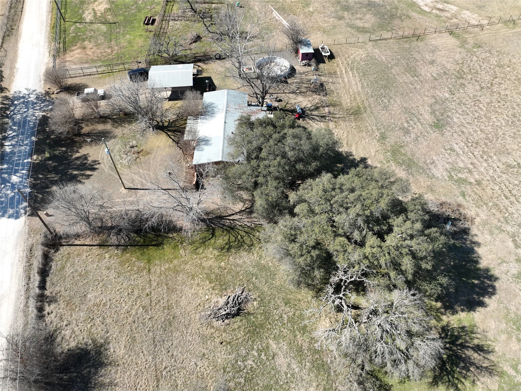 Mobile Home For Sale in Erath County , 6164 County Road 264, Dublin, Texas 76446, 3 Bedroom, 2 Bathroom, Garage spaces, 1,872 Sqft, built in 1975, mls#21173291, Real Estate Agent in Dublin, Homes For Sale in Erath county, Homes For Sale in Dublin, Realtor in Dublin Texas, Real Estate Brokerage Independent Realty Texas, Luminita Cordes Realtor