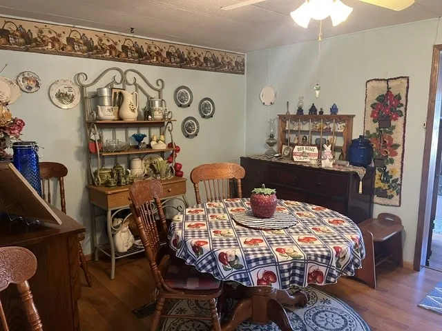 Mobile Home For Sale in Erath County , 6164 County Road 264, Dublin, Texas 76446, 3 Bedroom, 2 Bathroom, Garage spaces, 1,872 Sqft, built in 1975, mls#21173291, Real Estate Agent in Dublin, Homes For Sale in Erath county, Homes For Sale in Dublin, Realtor in Dublin Texas, Real Estate Brokerage Independent Realty Texas, Luminita Cordes Realtor