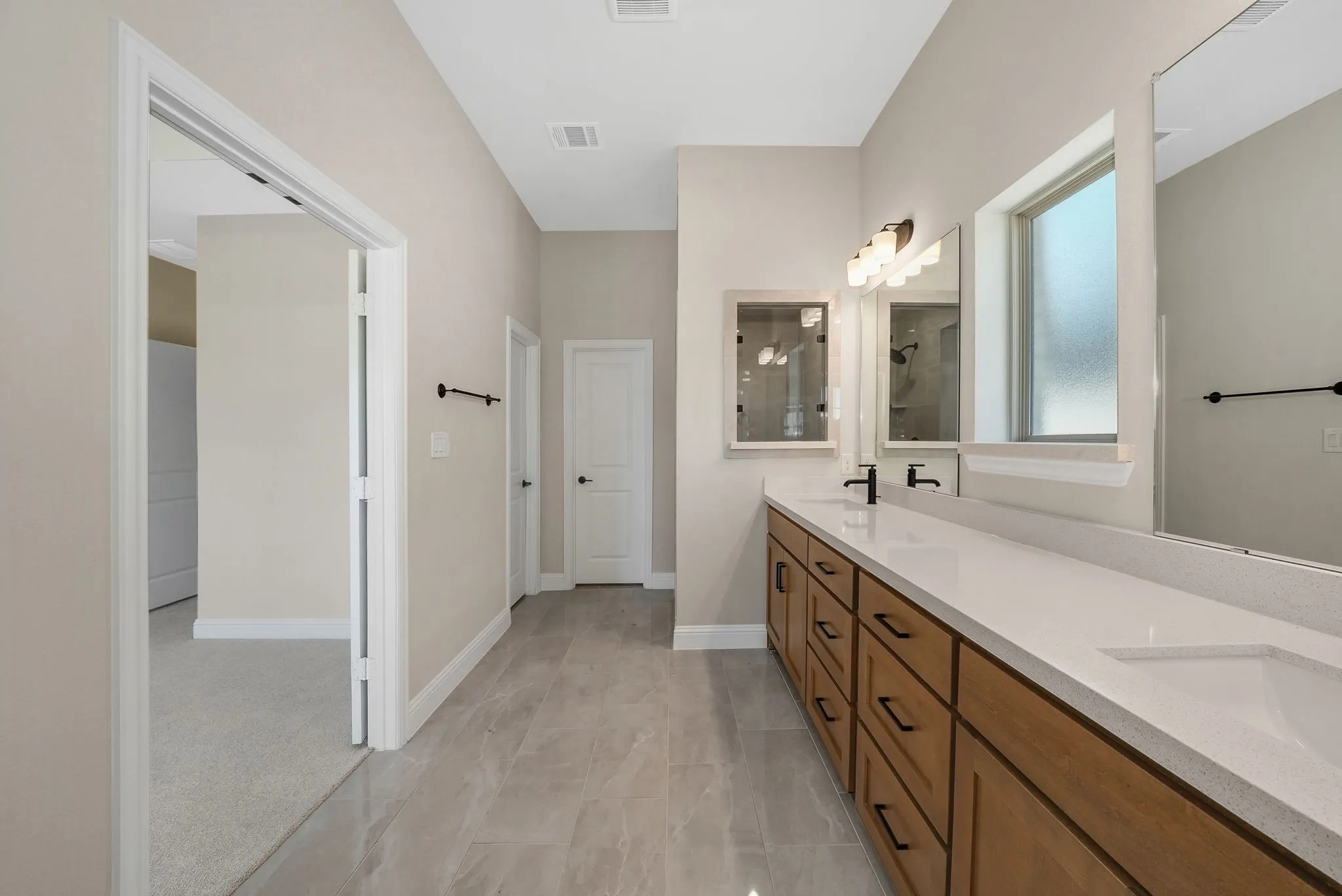 Single Family Residence For Sale in Denton County , 3340 Betony Street, Frisco, Texas 75033, 4 Bedroom, 3 Bathroom, 2 Garage spaces, 2,532 Sqft, built in 2024, Preowned, mls#21171969, Real Estate Agent in Frisco, Homes For Sale in Denton county, Homes For Sale in Frisco, Realtor in Frisco Texas, Real Estate Brokerage Independent Realty Texas, Luminita Cordes Realtor