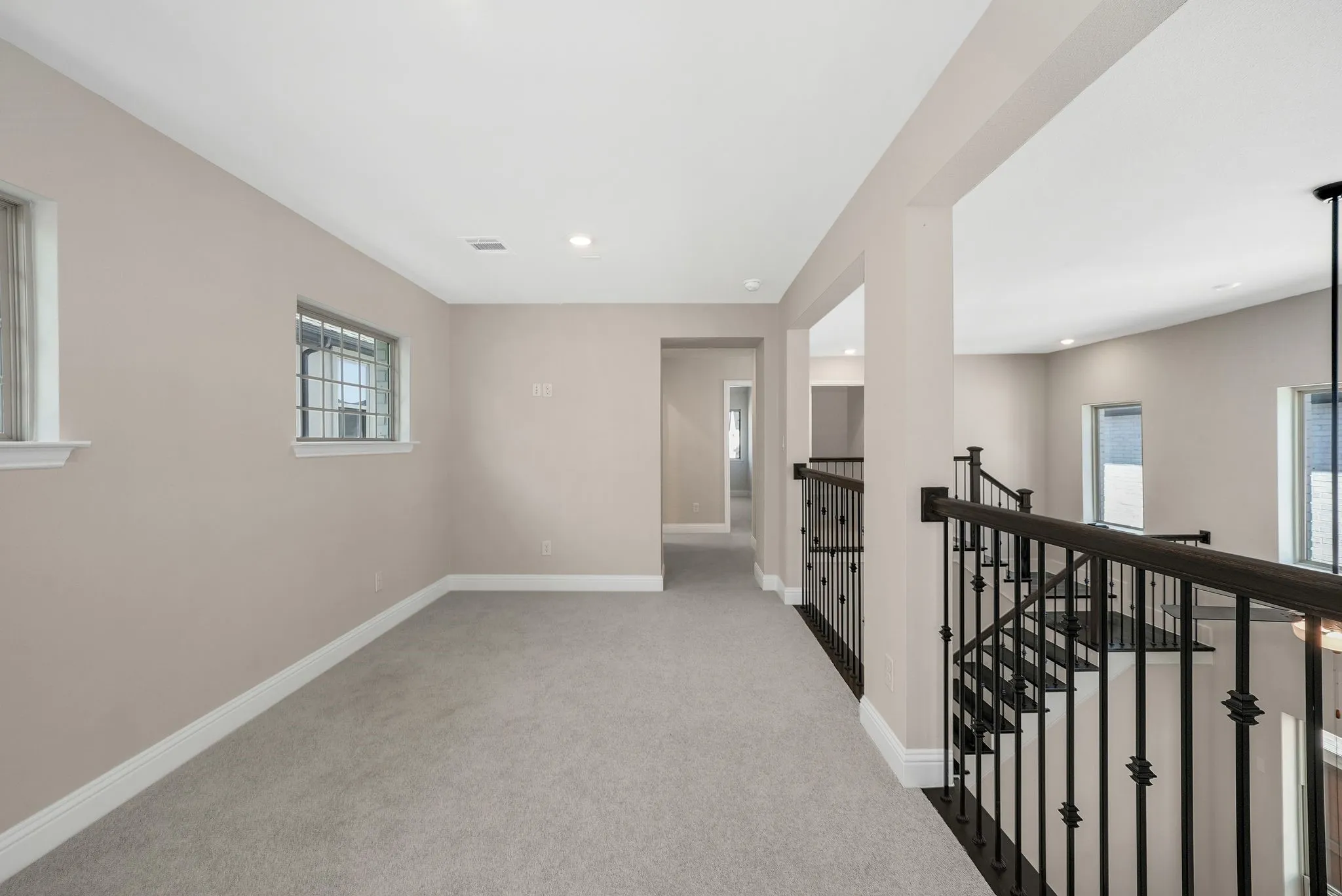 Single Family Residence For Sale in Denton County , 3340 Betony Street, Frisco, Texas 75033, 4 Bedroom, 3 Bathroom, 2 Garage spaces, 2,532 Sqft, built in 2024, Preowned, mls#21171969, Real Estate Agent in Frisco, Homes For Sale in Denton county, Homes For Sale in Frisco, Realtor in Frisco Texas, Real Estate Brokerage Independent Realty Texas, Luminita Cordes Realtor