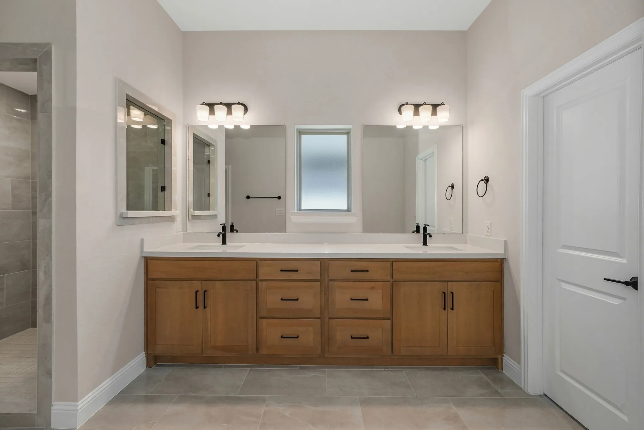 Single Family Residence For Sale in Denton County , 3340 Betony Street, Frisco, Texas 75033, 4 Bedroom, 3 Bathroom, 2 Garage spaces, 2,532 Sqft, built in 2024, Preowned, mls#21171969, Real Estate Agent in Frisco, Homes For Sale in Denton county, Homes For Sale in Frisco, Realtor in Frisco Texas, Real Estate Brokerage Independent Realty Texas, Luminita Cordes Realtor