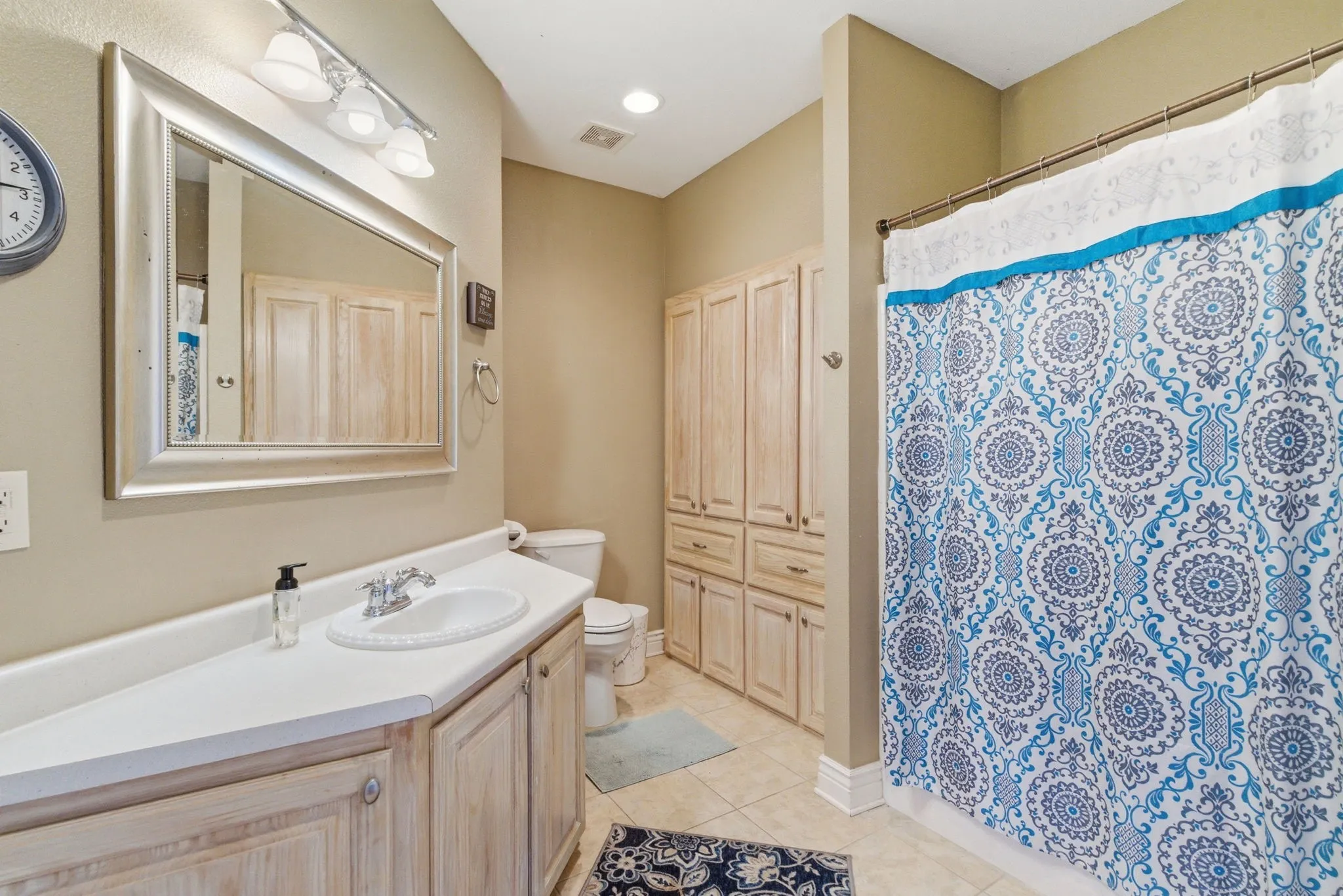 Farm For Sale in Parker County , 3601 Springfield Road, Springtown, Texas 76082, 4 Bedroom, 3 Bathroom, 2 Garage spaces, 4,749 Sqft, built in 2005, mls#21173375, Real Estate Agent in Springtown, Homes For Sale in Parker county, Homes For Sale in Springtown, Realtor in Springtown Texas, Real Estate Brokerage Independent Realty Texas, Luminita Cordes Realtor