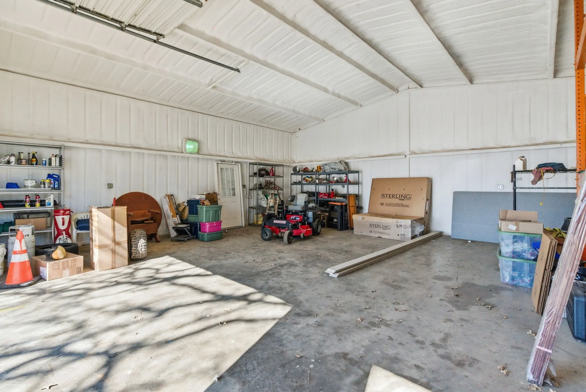 Farm For Sale in Parker County , 3601 Springfield Road, Springtown, Texas 76082, 4 Bedroom, 3 Bathroom, 2 Garage spaces, 4,749 Sqft, built in 2005, mls#21173375, Real Estate Agent in Springtown, Homes For Sale in Parker county, Homes For Sale in Springtown, Realtor in Springtown Texas, Real Estate Brokerage Independent Realty Texas, Luminita Cordes Realtor