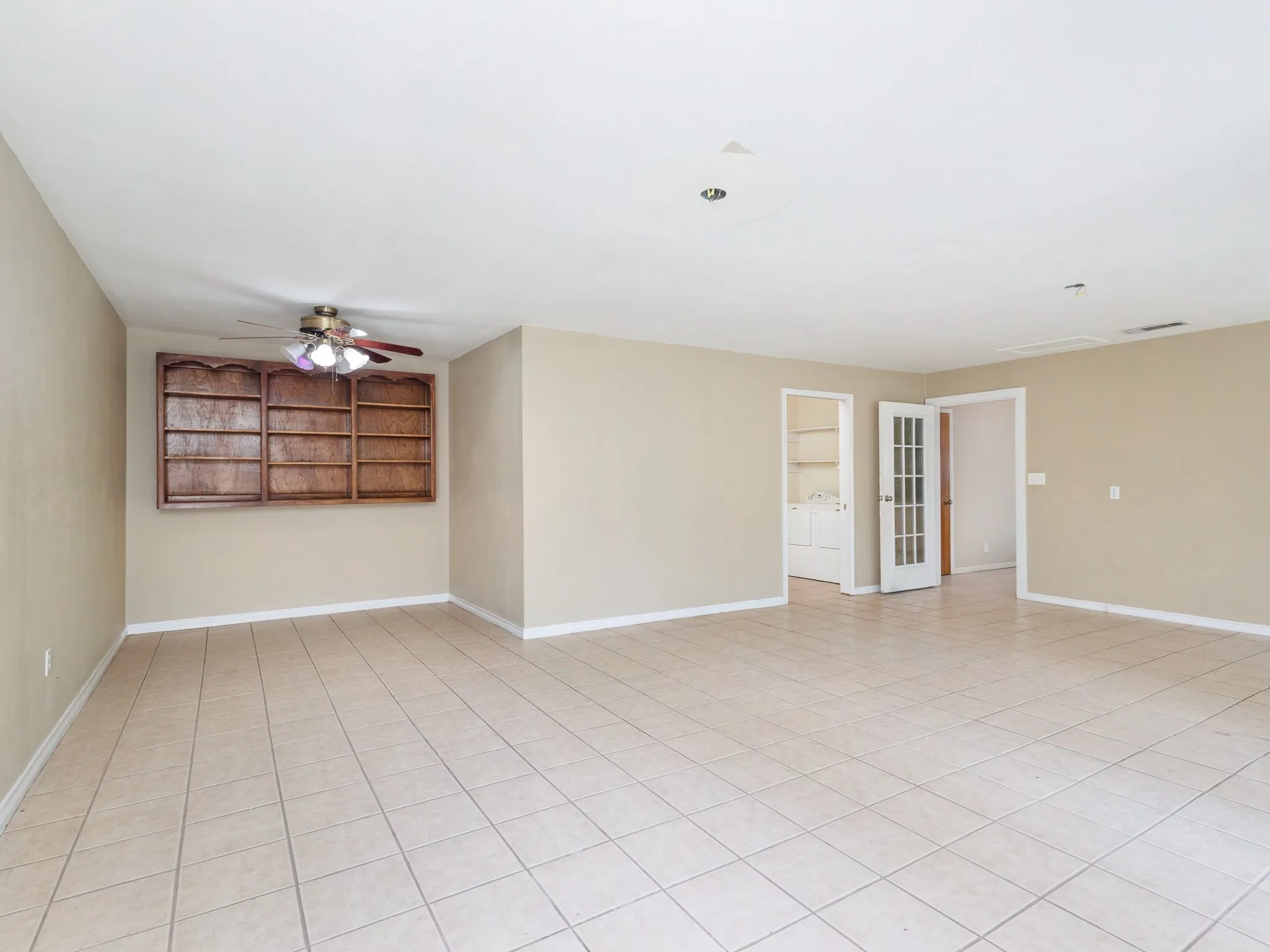 Single Family Residence For Sale in Brown County , 7250 Fm-2125 N, Brownwood, Texas 76801, 3 Bedroom, 2 Bathroom, Garage spaces, 2,346 Sqft, built in 1985, mls#21166823, Real Estate Agent in Brownwood, Homes For Sale in Brown county, Homes For Sale in Brownwood, Realtor in Brownwood Texas, Real Estate Brokerage Independent Realty Texas, Luminita Cordes Realtor