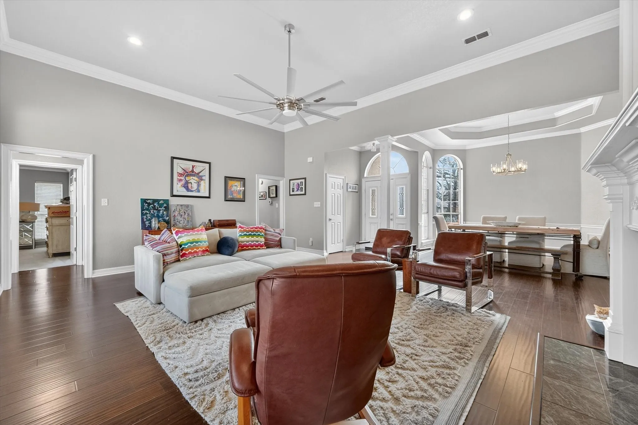 Single Family Residence For Sale in Tarrant County , 3211 Summergrove Drive, Arlington, Texas 76001, 4 Bedroom, 2 Bathroom, 2 Garage spaces, 2,499 Sqft, built in 1992, Price $420,000, mls#21173416, Real Estate Agent in Arlington, Homes For Sale in Tarrant county, Homes For Sale in Arlington, Realtor in Arlington Texas, Real Estate Brokerage Independent Realty Texas, Luminita Cordes Realtor