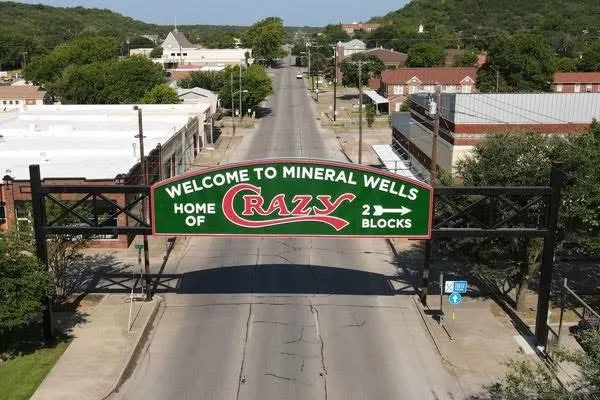 Welcome to Mineral Wells and Crazy Water Hotel