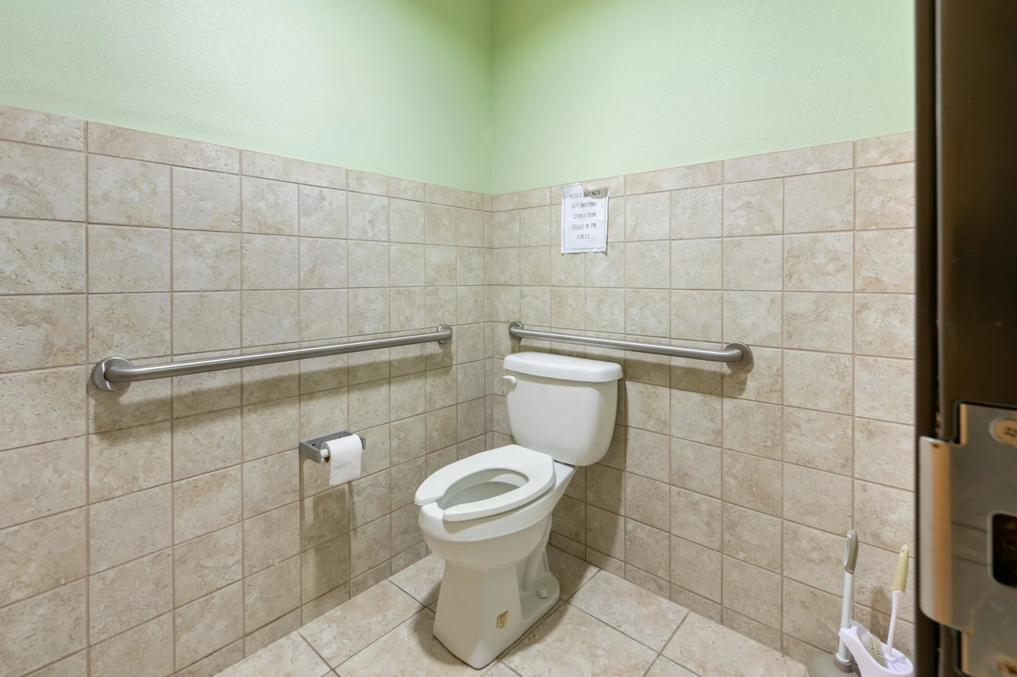 Business For Sale in Tarrant County , 6409 W Poly Webb Road, Arlington, Texas 76016, 0, 0, Garage spaces, 0 Sqft, built in 1979, Preowned, mls#21173470, Real Estate Agent in Arlington, Homes For Sale in Tarrant county, Homes For Sale in Arlington, Realtor in Arlington Texas, Real Estate Brokerage Independent Realty Texas, Luminita Cordes Realtor