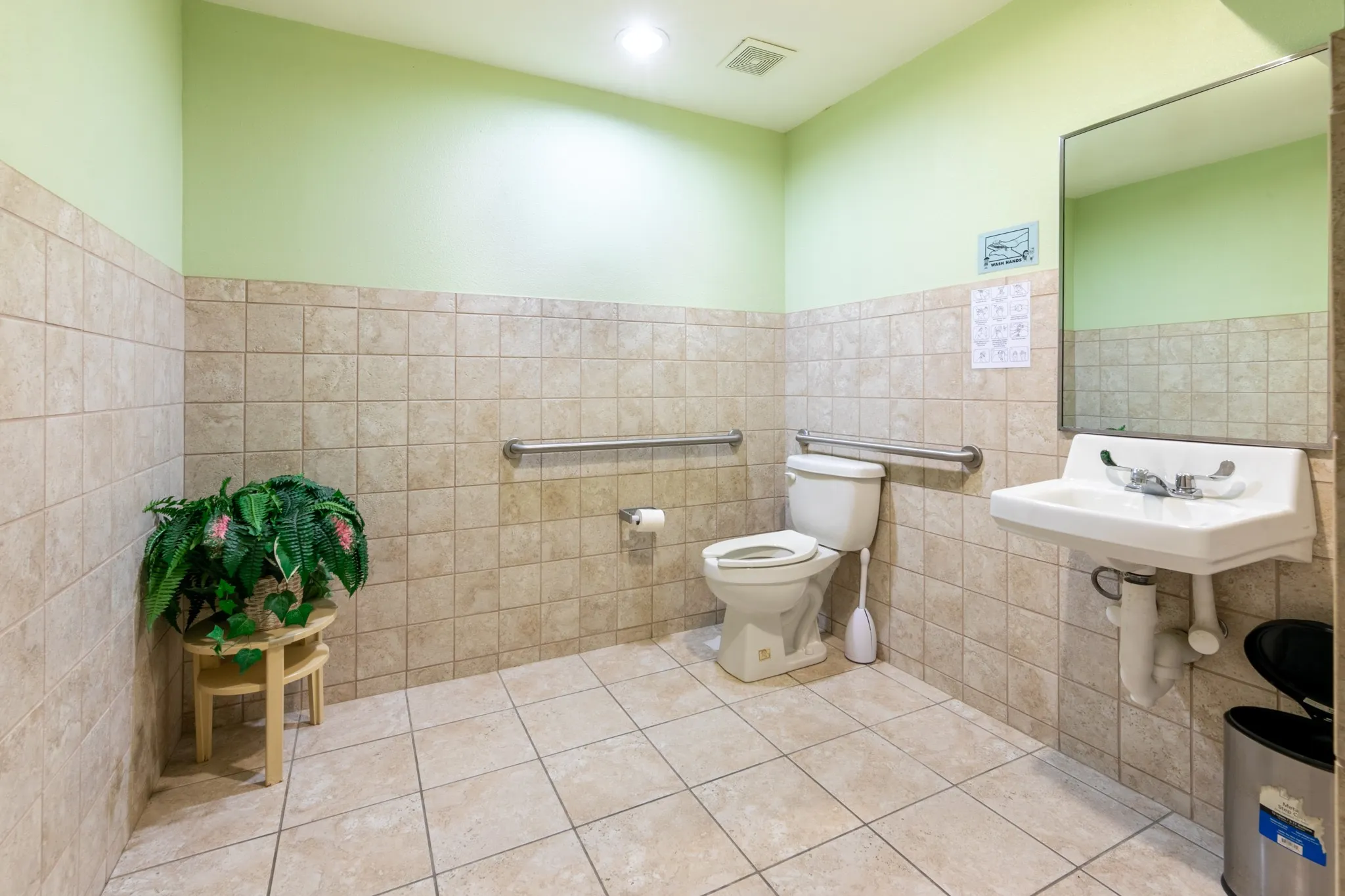 Business For Sale in Tarrant County , 6409 W Poly Webb Road, Arlington, Texas 76016, 0, 0, Garage spaces, 0 Sqft, built in 1979, Preowned, mls#21173470, Real Estate Agent in Arlington, Homes For Sale in Tarrant county, Homes For Sale in Arlington, Realtor in Arlington Texas, Real Estate Brokerage Independent Realty Texas, Luminita Cordes Realtor