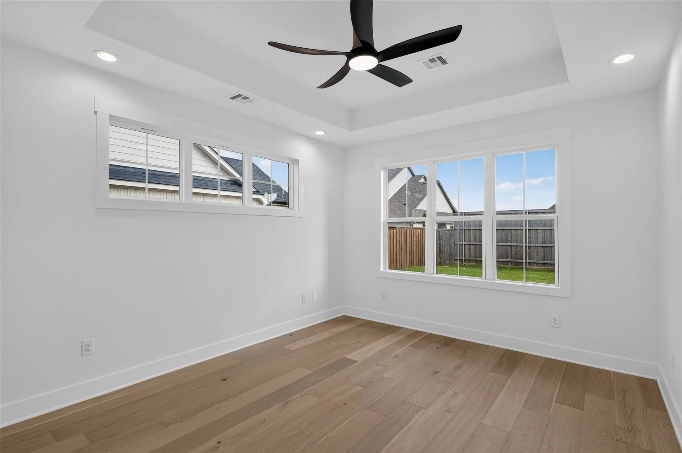 Single Family Residence For Sale in Grayson County , 2029 Nichole Boulevard, Pottsboro, Texas 75076, 4 Bedroom, 3 Bathroom, 2 Garage spaces, 2,769 Sqft, built in 2026, New Construction - Incomplete, mls#21164077, Real Estate Agent in Pottsboro, Homes For Sale in Grayson county, Homes For Sale in Pottsboro, Realtor in Pottsboro Texas, Real Estate Brokerage Independent Realty Texas, Luminita Cordes Realtor