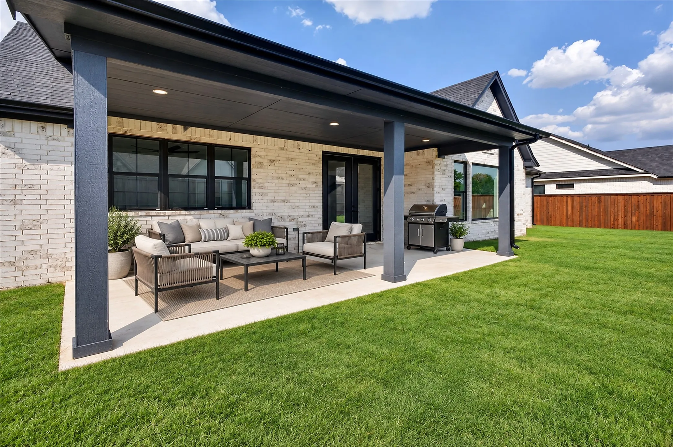 Single Family Residence For Sale in Grayson County , 2029 Nichole Boulevard, Pottsboro, Texas 75076, 4 Bedroom, 3 Bathroom, 2 Garage spaces, 2,769 Sqft, built in 2026, New Construction - Incomplete, mls#21164077, Real Estate Agent in Pottsboro, Homes For Sale in Grayson county, Homes For Sale in Pottsboro, Realtor in Pottsboro Texas, Real Estate Brokerage Independent Realty Texas, Luminita Cordes Realtor