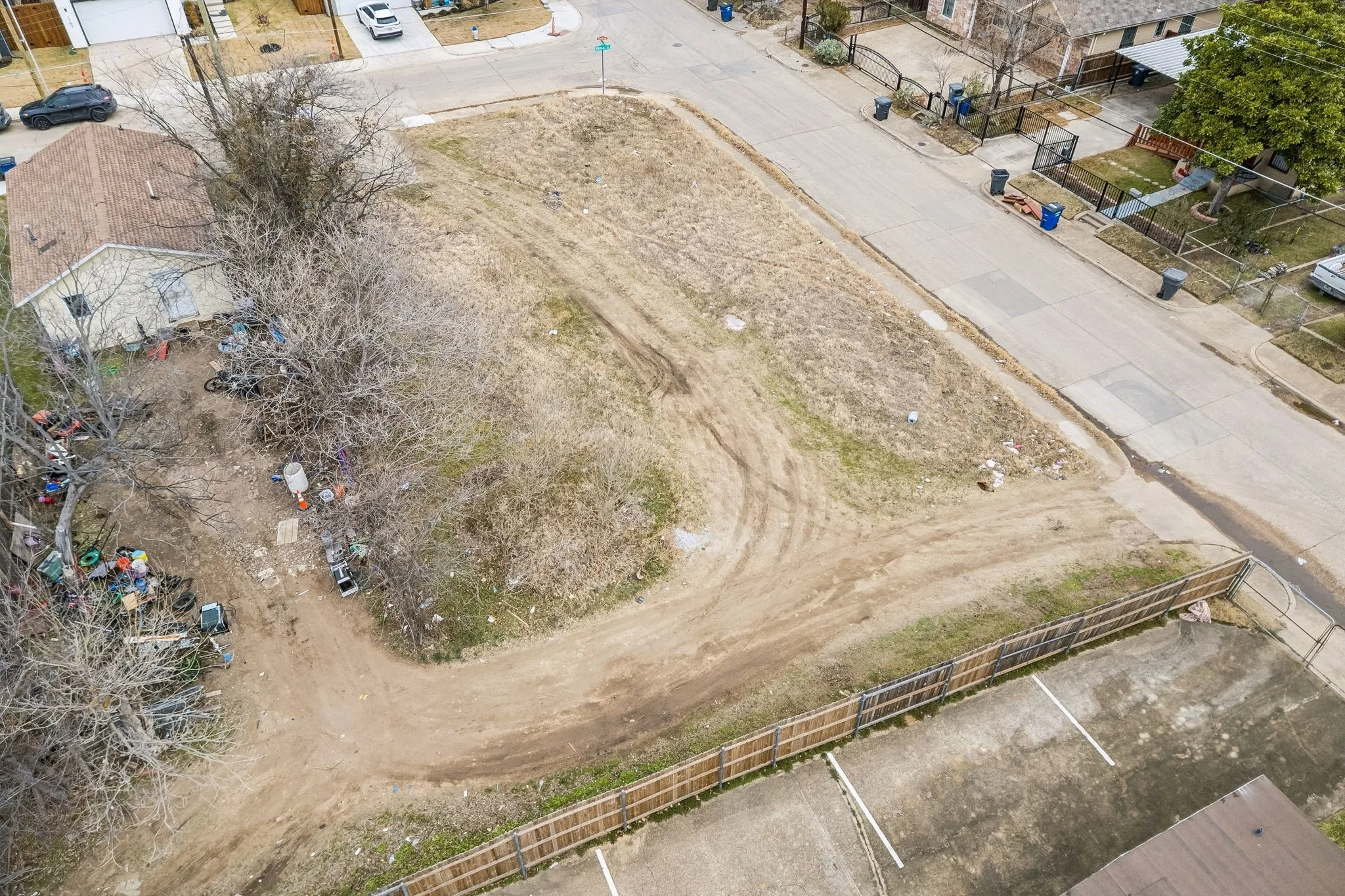 Unimproved Land For Sale in Dallas County , 1702 Nomas Street, Dallas, Texas 75212, 0, 0, Garage spaces, 0 Sqft, built in 0, mls#21172772, Real Estate Agent in Dallas, Homes For Sale in Dallas county, Homes For Sale in Dallas, Realtor in Dallas Texas, Real Estate Brokerage Independent Realty Texas, Luminita Cordes Realtor