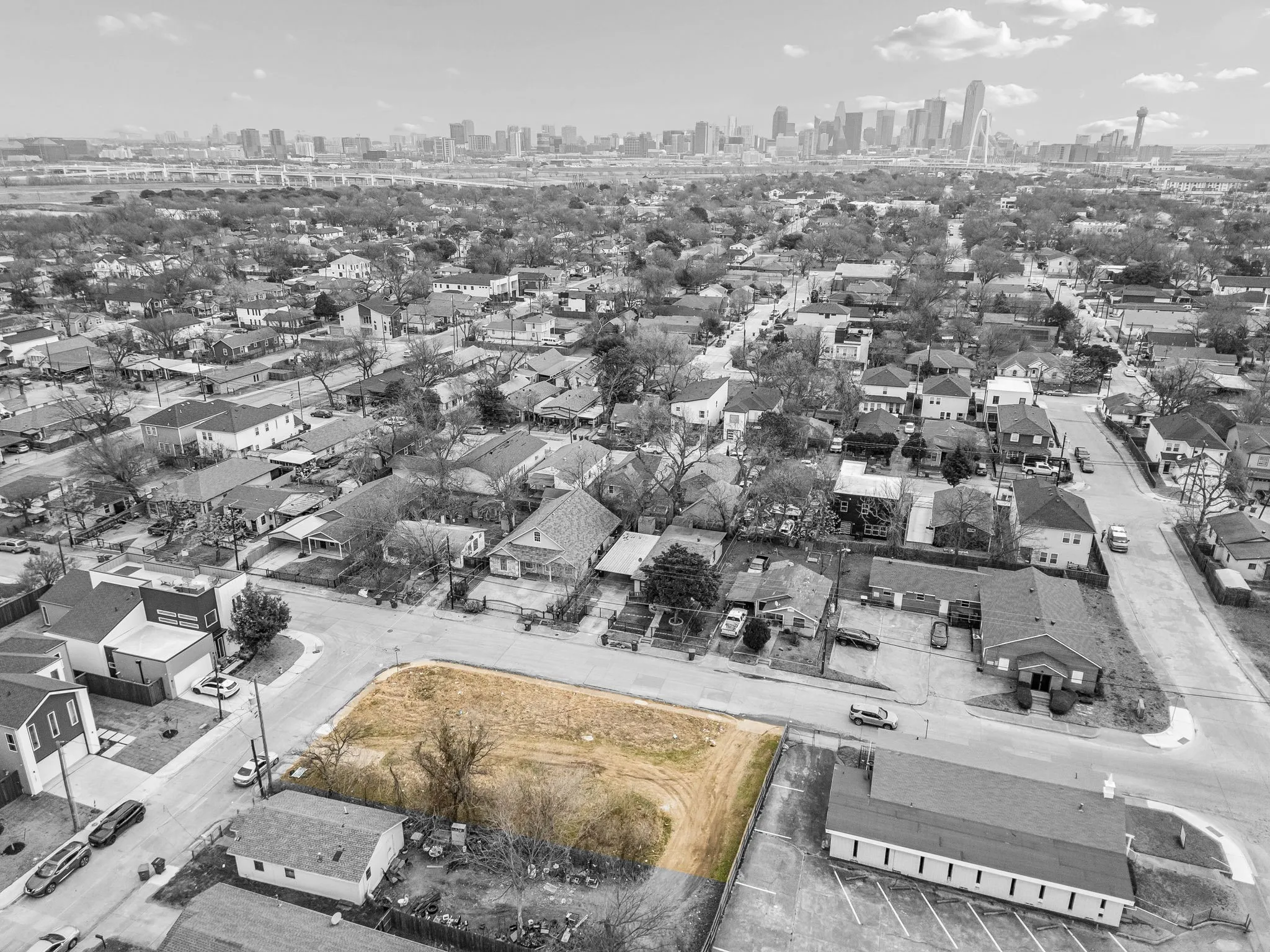 Unimproved Land For Sale in Dallas County , 1702 Nomas Street, Dallas, Texas 75212, 0, 0, Garage spaces, 0 Sqft, built in 0, mls#21172772, Real Estate Agent in Dallas, Homes For Sale in Dallas county, Homes For Sale in Dallas, Realtor in Dallas Texas, Real Estate Brokerage Independent Realty Texas, Luminita Cordes Realtor