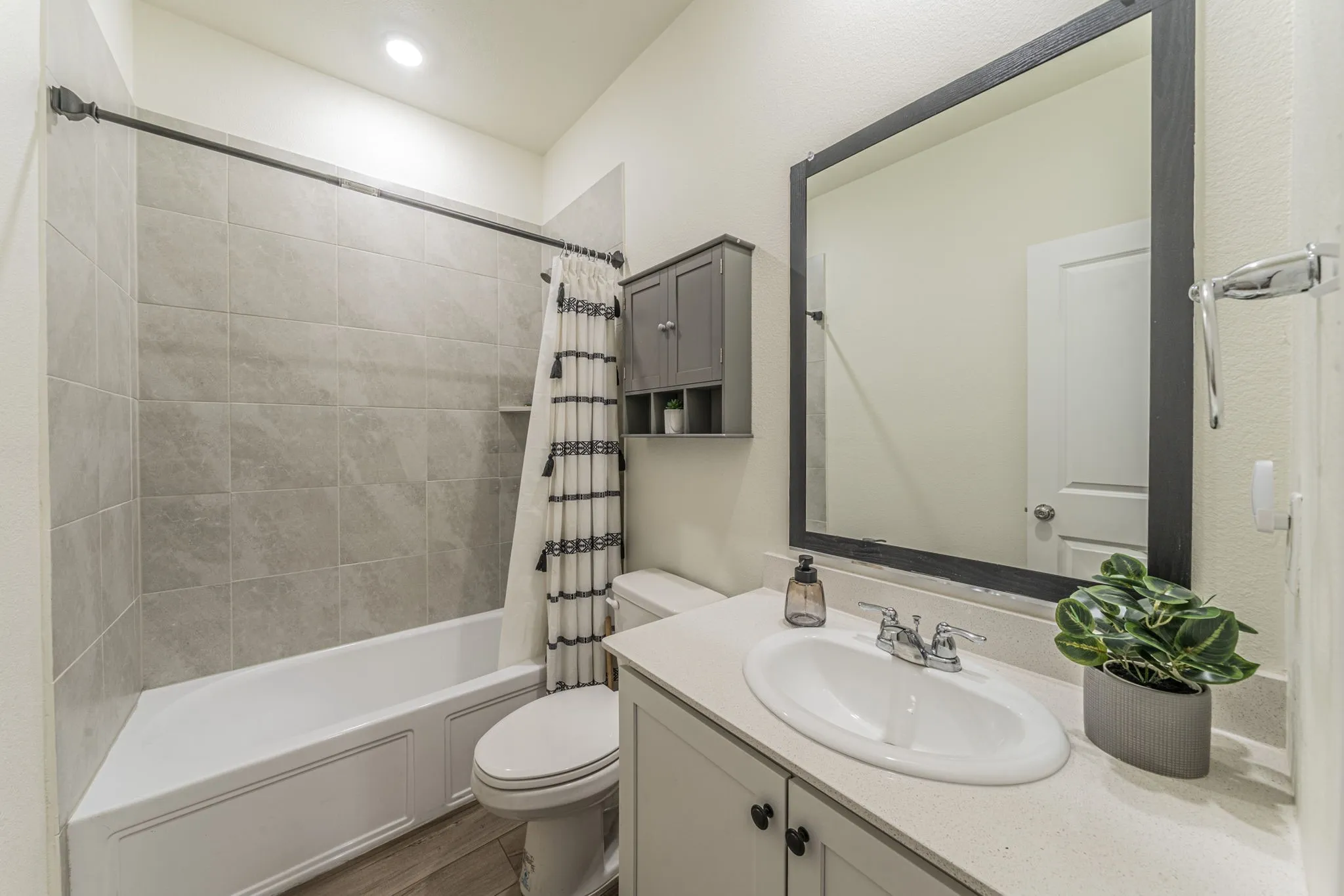 Bath situated between bedroom 1 and 2