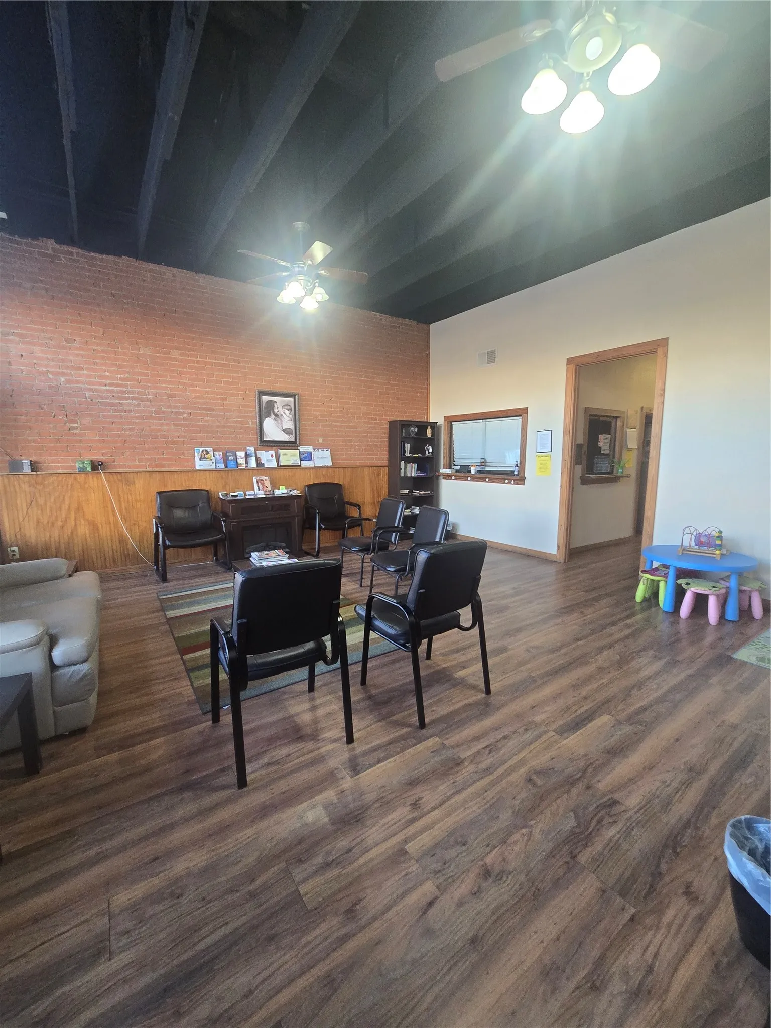 Business For Sale in Collin County , 103 Mckinney Street, Farmersville, Texas 75442, 0, 0, Garage spaces, 0 Sqft, built in 1900, Preowned, mls#21173609, Real Estate Agent in Farmersville, Homes For Sale in Collin county, Homes For Sale in Farmersville, Realtor in Farmersville Texas, Real Estate Brokerage Independent Realty Texas, Luminita Cordes Realtor