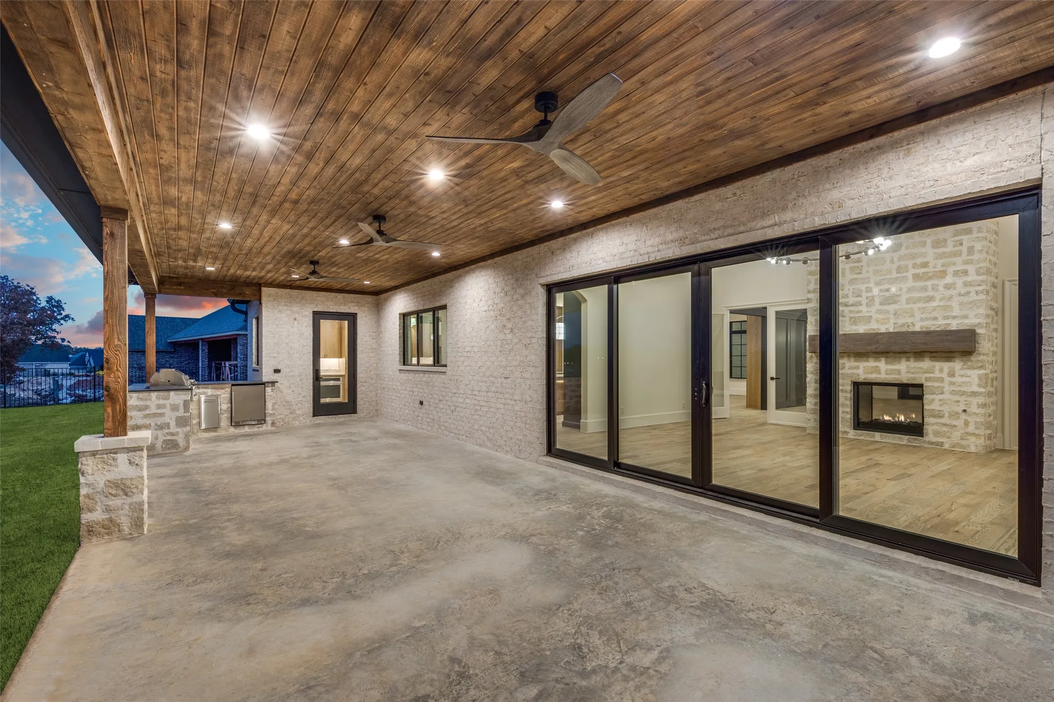 Single Family Residence For Sale in Denton County , 3516 Fairway Drive, Denton, Texas 76226, 4 Bedroom, 5 Bathroom, 3 Garage spaces, 4,853 Sqft, built in 2025, New Construction - Complete, mls#21173577, Real Estate Agent in Denton, Homes For Sale in Denton county, Homes For Sale in Denton, Realtor in Denton Texas, Real Estate Brokerage Independent Realty Texas, Luminita Cordes Realtor