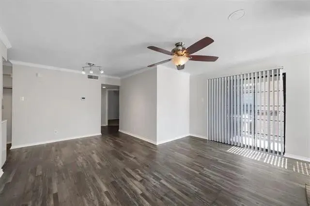 Condominium For Rent in Dallas County , 5902 Marvin Loving Drive 204, Garland, Texas 75043, 2 Bedroom, 2 Bathroom, Garage spaces, 950 Sqft, built in 1982, mls#21173859, Real Estate Agent in Garland, Homes For Rent in Dallas county, Homes For Rent in Garland, Realtor in Garland Texas, Real Estate Brokerage Independent Realty Texas, Luminita Cordes Realtor