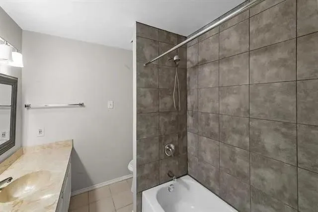 Condominium For Rent in Dallas County , 5902 Marvin Loving Drive 204, Garland, Texas 75043, 2 Bedroom, 2 Bathroom, Garage spaces, 950 Sqft, built in 1982, mls#21173859, Real Estate Agent in Garland, Homes For Rent in Dallas county, Homes For Rent in Garland, Realtor in Garland Texas, Real Estate Brokerage Independent Realty Texas, Luminita Cordes Realtor