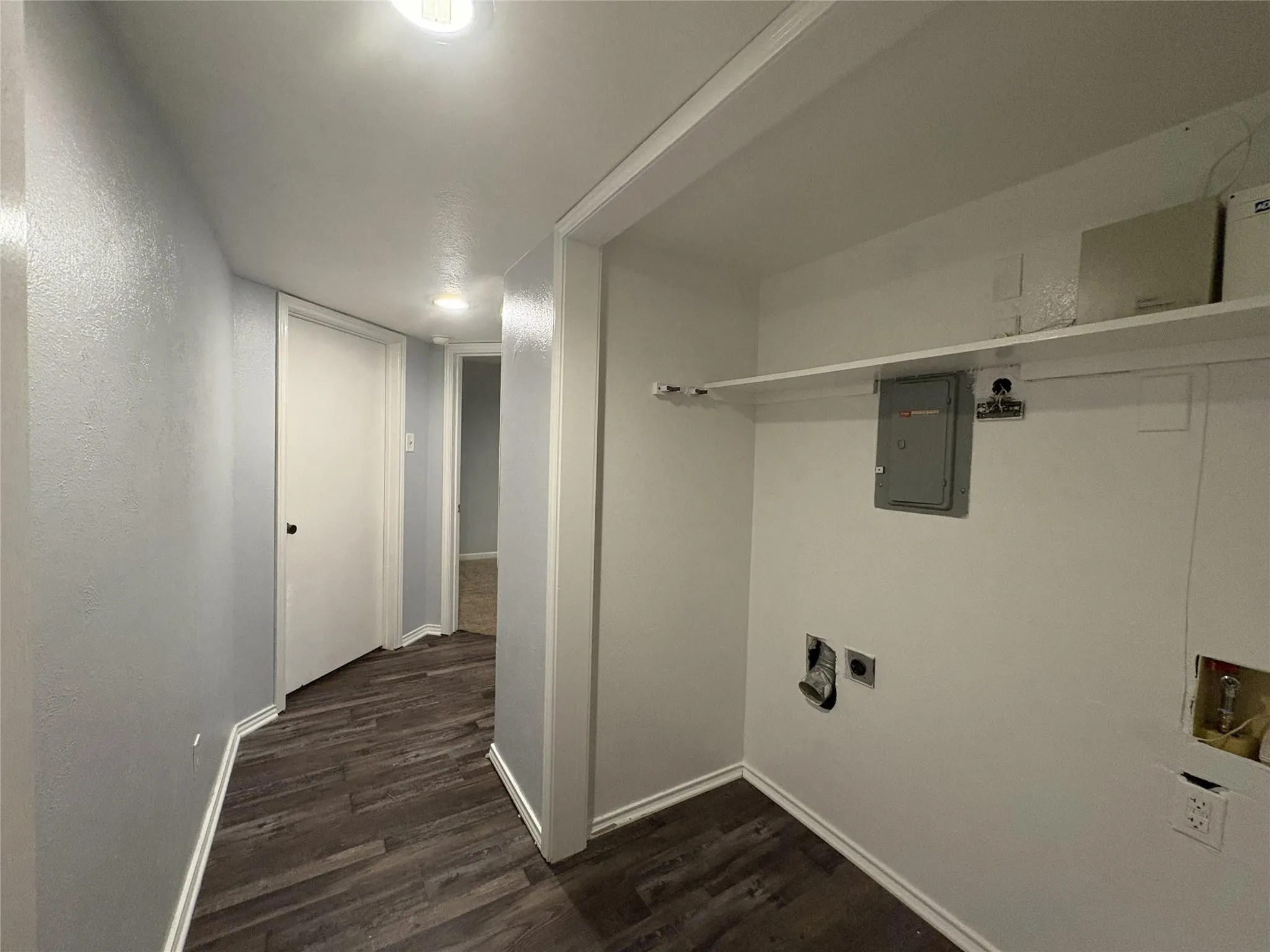 Condominium For Rent in Dallas County , 5902 Marvin Loving Drive 204, Garland, Texas 75043, 2 Bedroom, 2 Bathroom, Garage spaces, 950 Sqft, built in 1982, mls#21173859, Real Estate Agent in Garland, Homes For Rent in Dallas county, Homes For Rent in Garland, Realtor in Garland Texas, Real Estate Brokerage Independent Realty Texas, Luminita Cordes Realtor