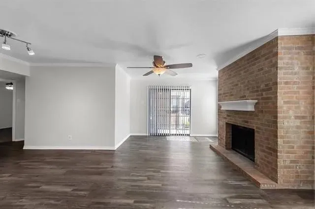 Condominium For Rent in Dallas County , 5902 Marvin Loving Drive 204, Garland, Texas 75043, 2 Bedroom, 2 Bathroom, Garage spaces, 950 Sqft, built in 1982, mls#21173859, Real Estate Agent in Garland, Homes For Rent in Dallas county, Homes For Rent in Garland, Realtor in Garland Texas, Real Estate Brokerage Independent Realty Texas, Luminita Cordes Realtor