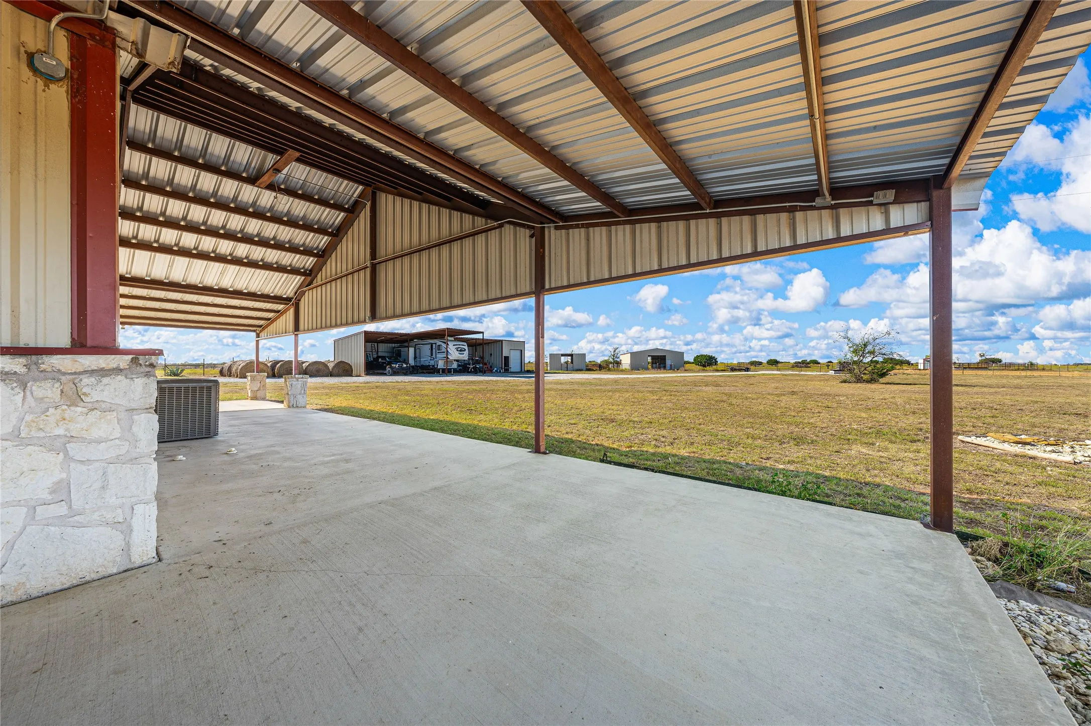 Farm For Sale in Bosque County , 318 CR 3355, Valley Mills, Texas 76689, 3 Bedrooms, 2 Bathrooms, 12 Garage spaces, 1,500 Sqft, built in 2016, Price $1,750,000, mls#21173635, Real Estate Agent in Valley Mills, Homes For Sale in Bosque county, Homes For Sale in Valley Mills, Realtor in Valley Mills Texas, Real Estate Brokerage Independent Realty Texas, Luminita Cordes Realtor