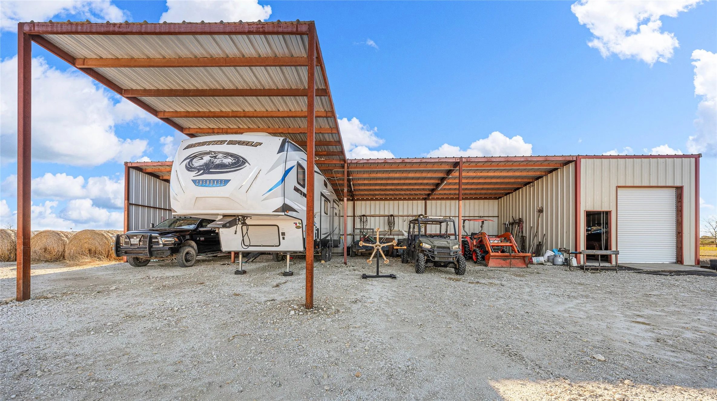Farm For Sale in Bosque County , 318 CR 3355, Valley Mills, Texas 76689, 3 Bedrooms, 2 Bathrooms, 12 Garage spaces, 1,500 Sqft, built in 2016, Price $1,750,000, mls#21173635, Real Estate Agent in Valley Mills, Homes For Sale in Bosque county, Homes For Sale in Valley Mills, Realtor in Valley Mills Texas, Real Estate Brokerage Independent Realty Texas, Luminita Cordes Realtor
