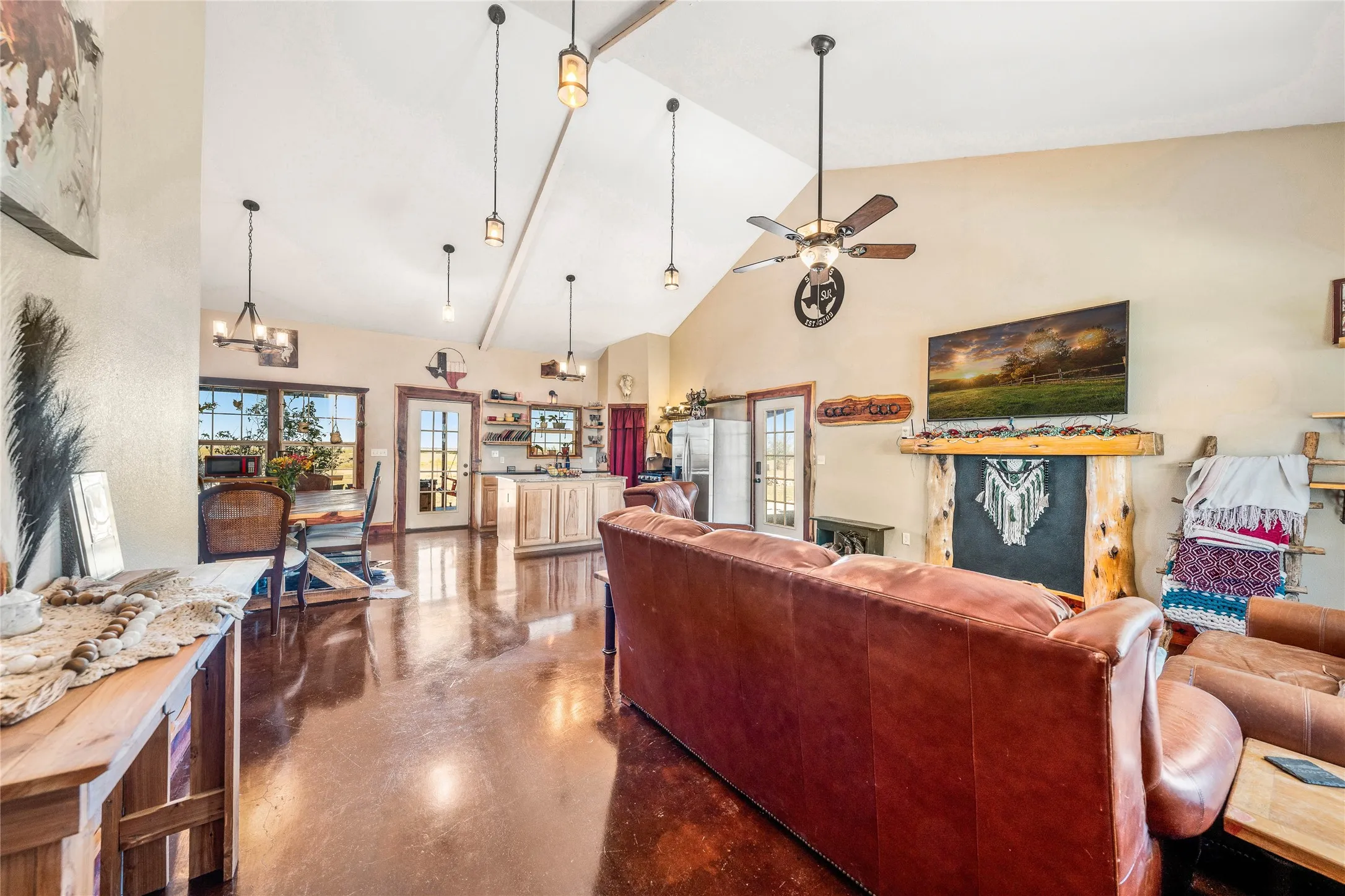 Farm For Sale in Bosque County , 318 CR 3355, Valley Mills, Texas 76689, 3 Bedrooms, 2 Bathrooms, 12 Garage spaces, 1,500 Sqft, built in 2016, Price $1,750,000, mls#21173635, Real Estate Agent in Valley Mills, Homes For Sale in Bosque county, Homes For Sale in Valley Mills, Realtor in Valley Mills Texas, Real Estate Brokerage Independent Realty Texas, Luminita Cordes Realtor