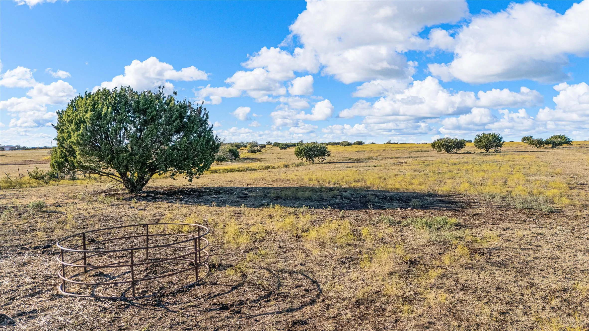 Farm For Sale in Bosque County , 318 CR 3355, Valley Mills, Texas 76689, 3 Bedrooms, 2 Bathrooms, 12 Garage spaces, 1,500 Sqft, built in 2016, Price $1,750,000, mls#21173635, Real Estate Agent in Valley Mills, Homes For Sale in Bosque county, Homes For Sale in Valley Mills, Realtor in Valley Mills Texas, Real Estate Brokerage Independent Realty Texas, Luminita Cordes Realtor