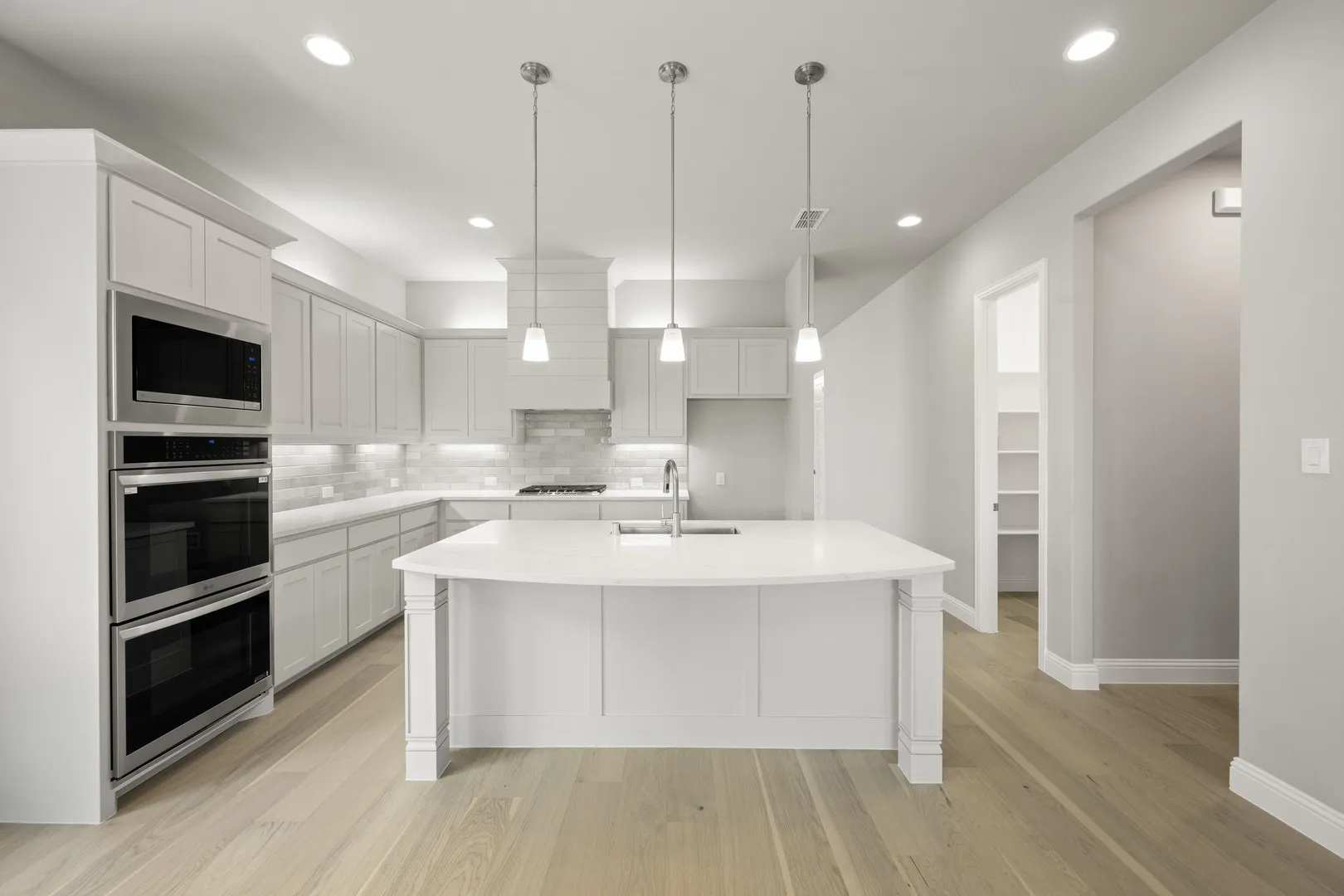 1616 Olympia- Kitchen-2